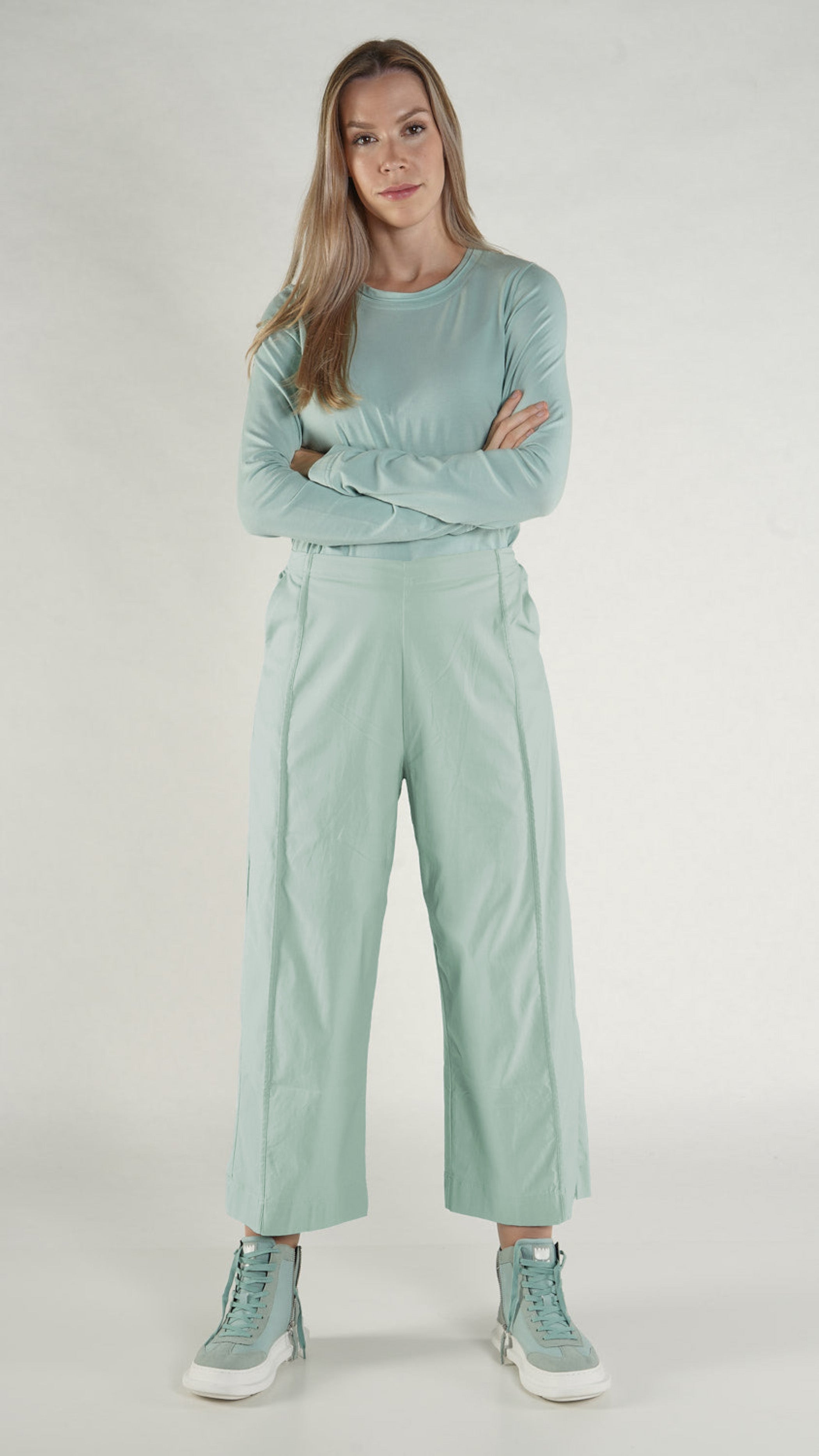 RUNDHOLZ BLACK LABEL Panelled Wide Leg Pant in Mint