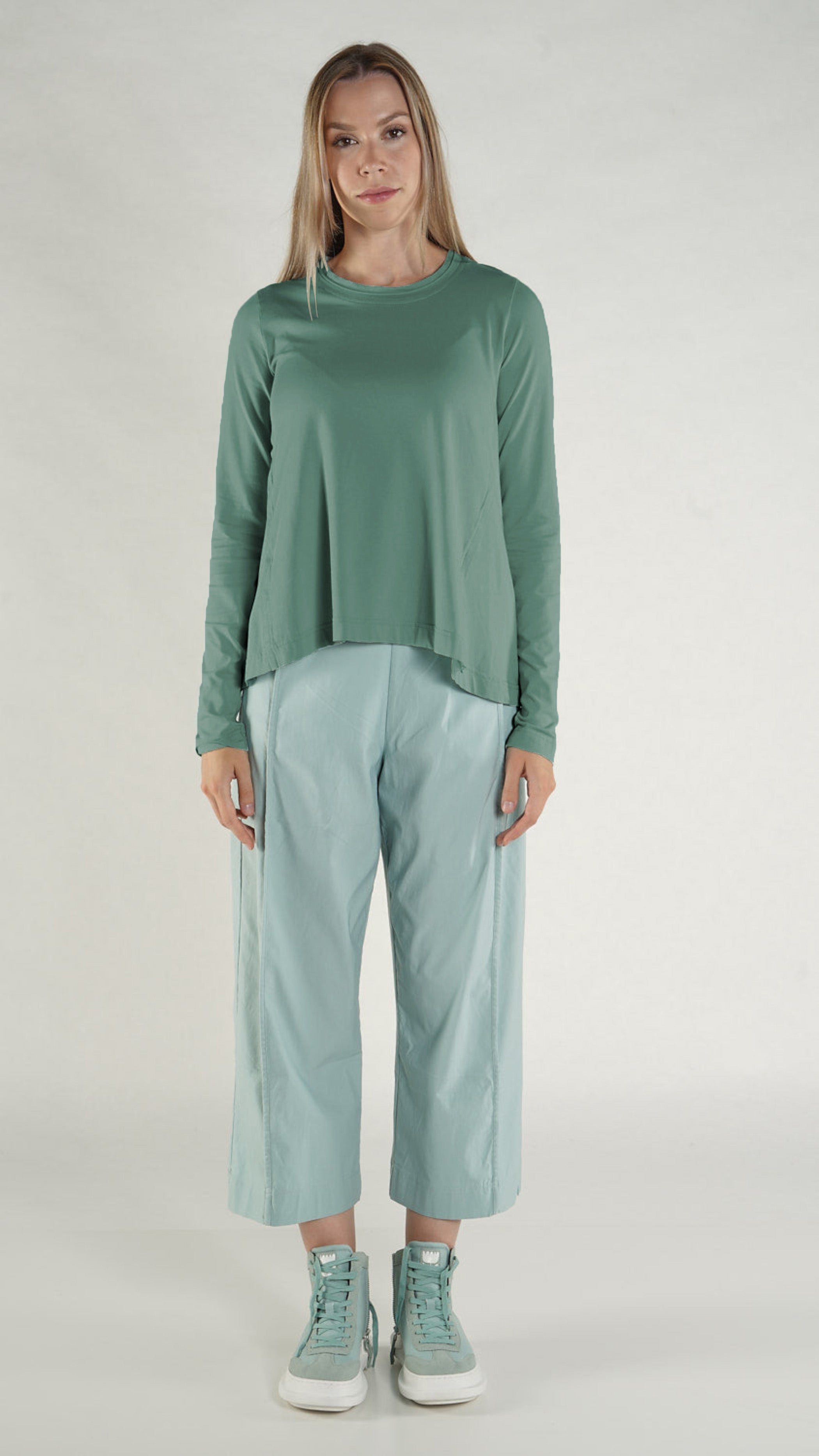 RUNDHOLZ BLACK LABEL Long Sleeve A-line Tee in Grass