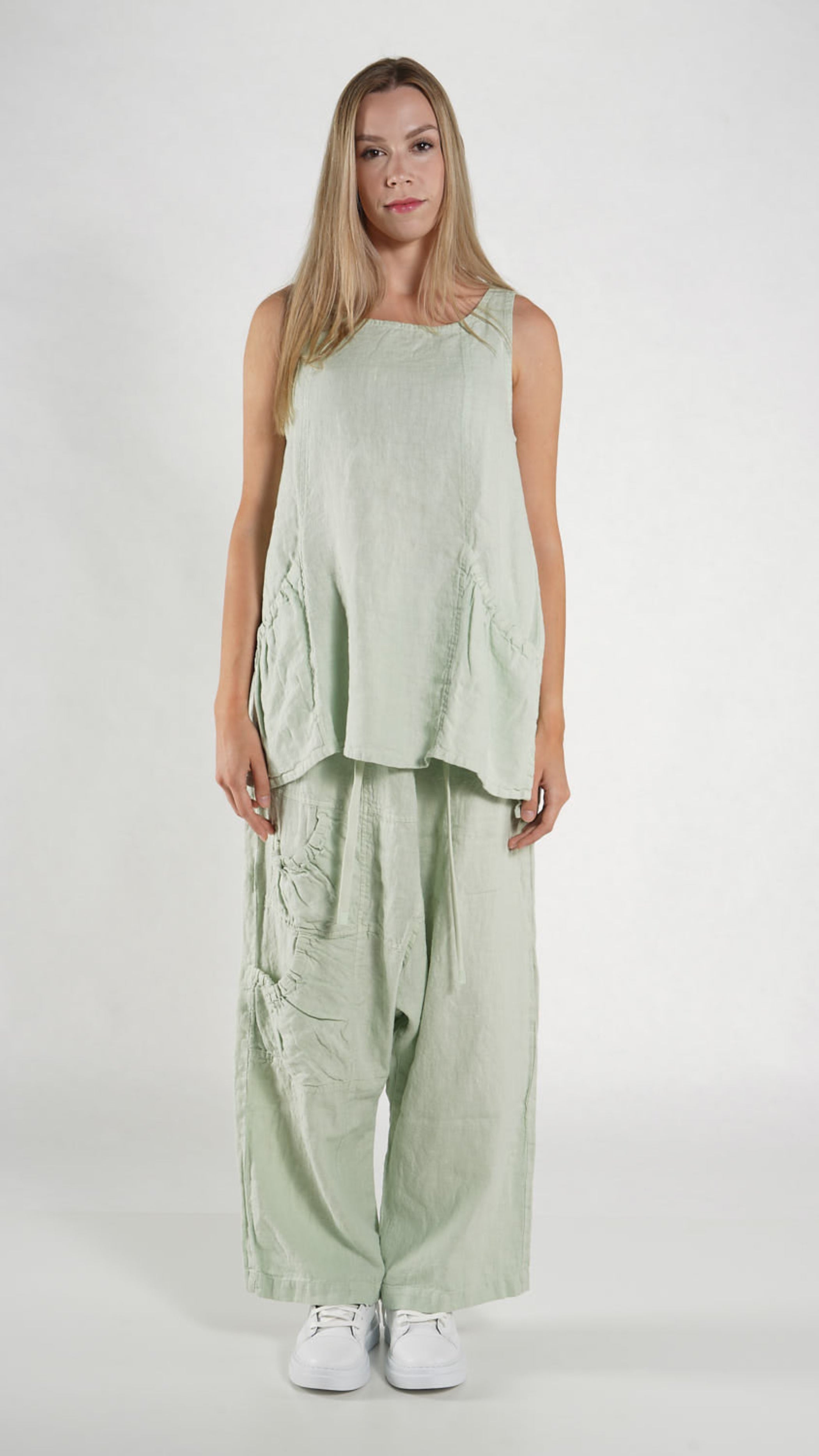 RUNDHOLZ BLACK LABEL Sleeveless A-line Linen Top in Grass