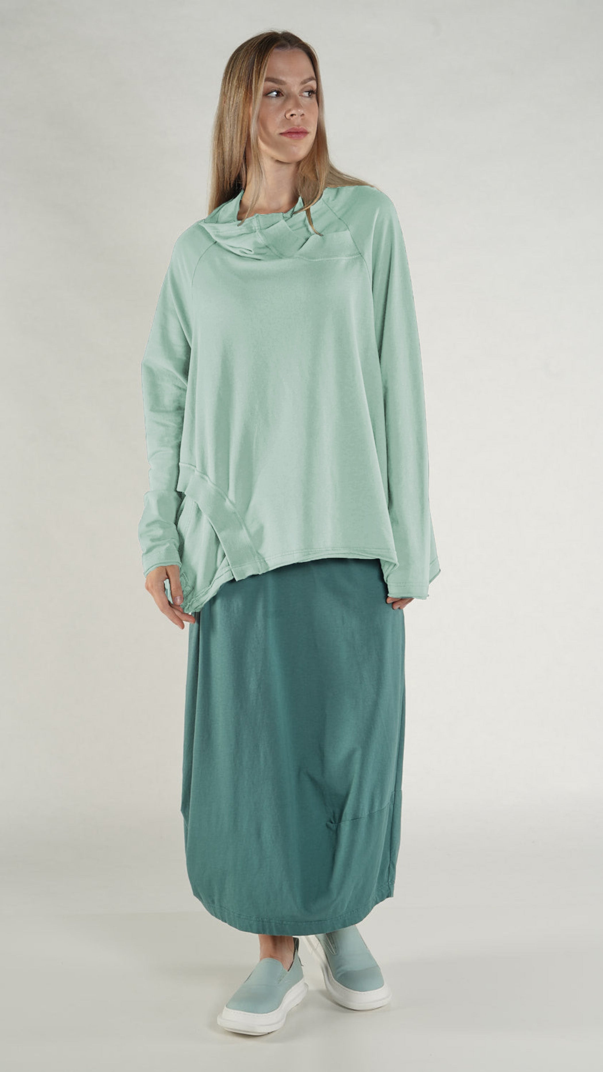 RUNDHOLZ BLACK LABEL Mock Neck French Terry Pullover in Mint