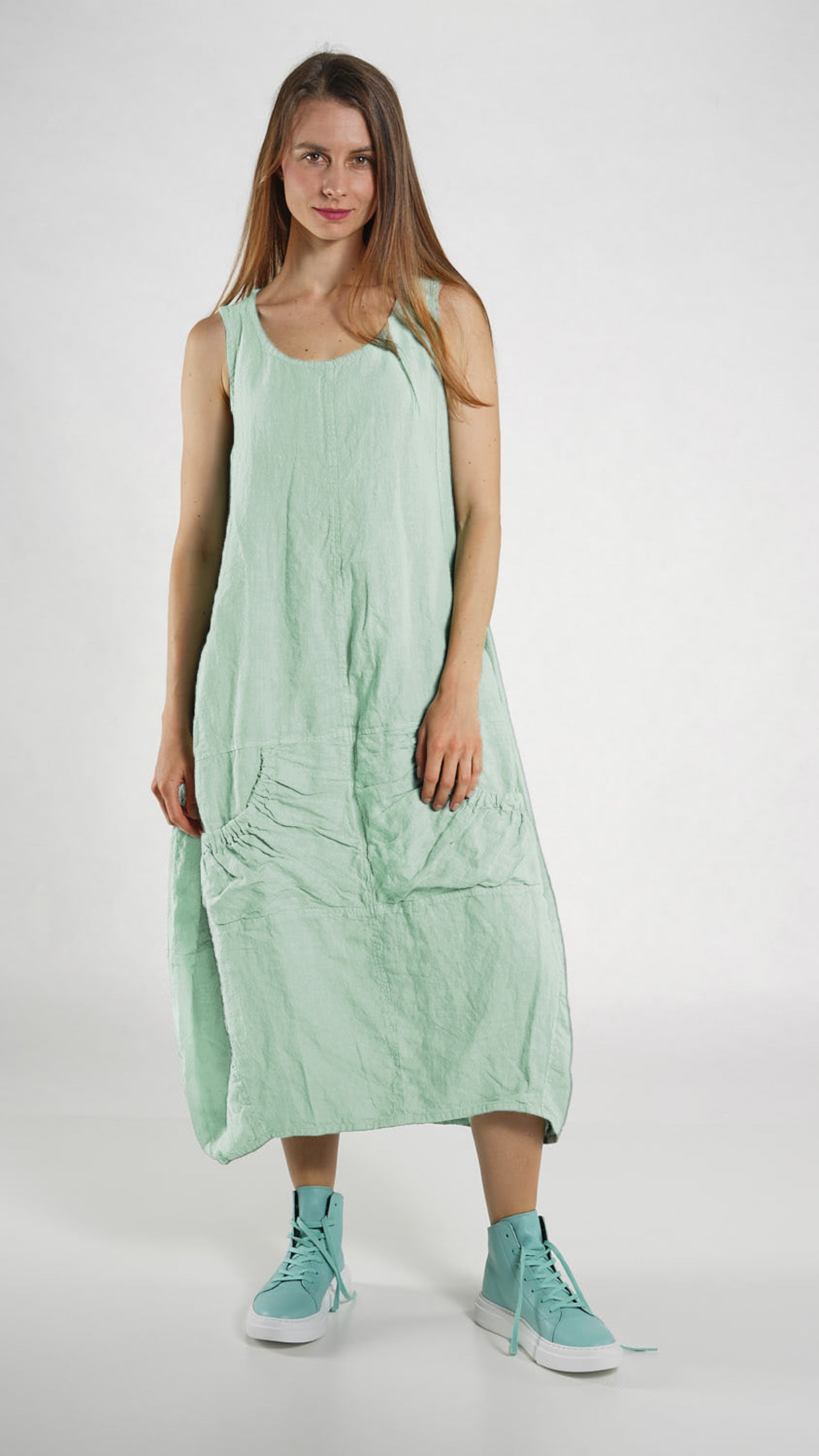 RUNDHOLZ BLACK LABEL Sleeveless Linen Dress in Mint