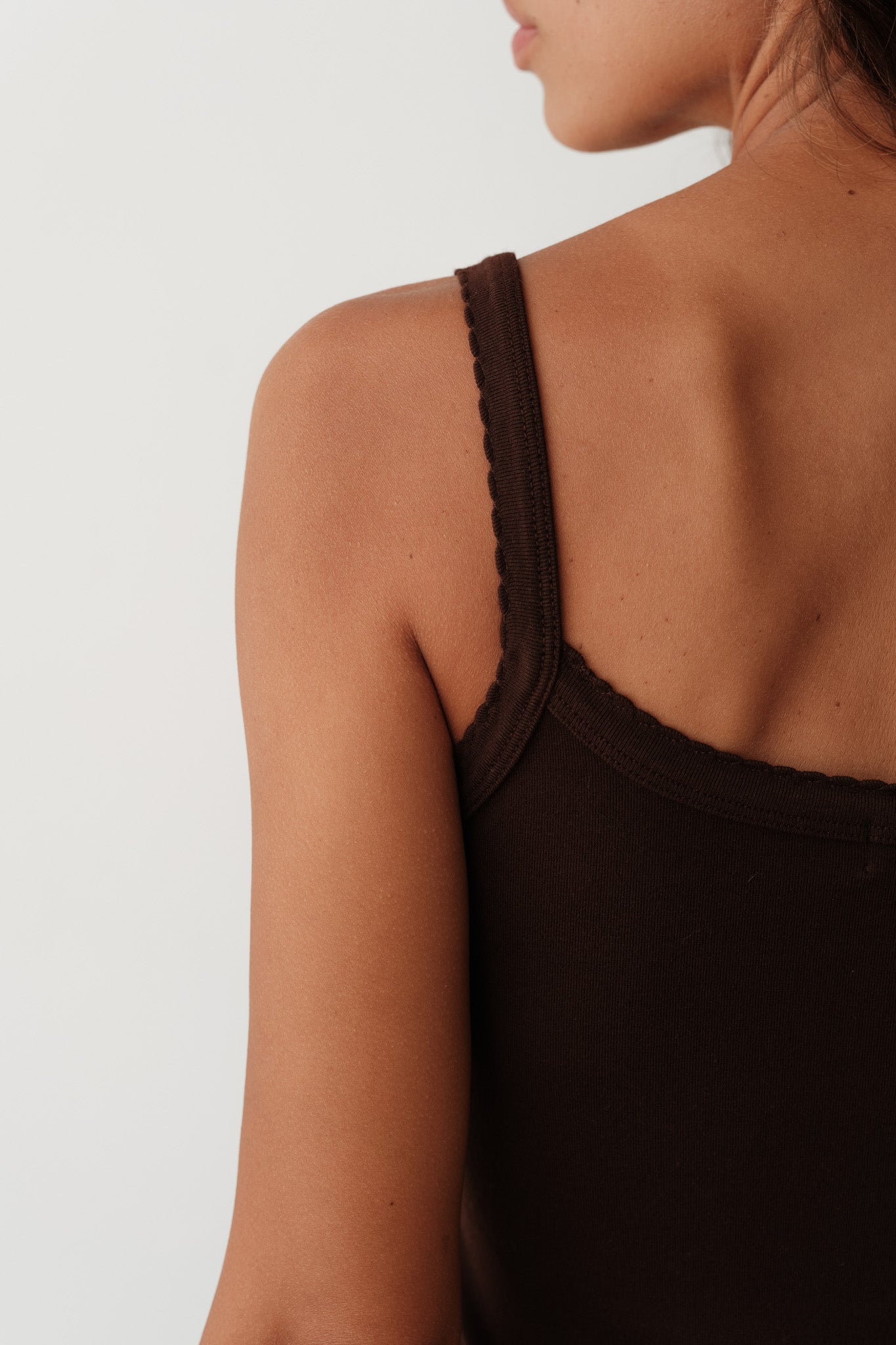 The Baby Rib Scallop Tank