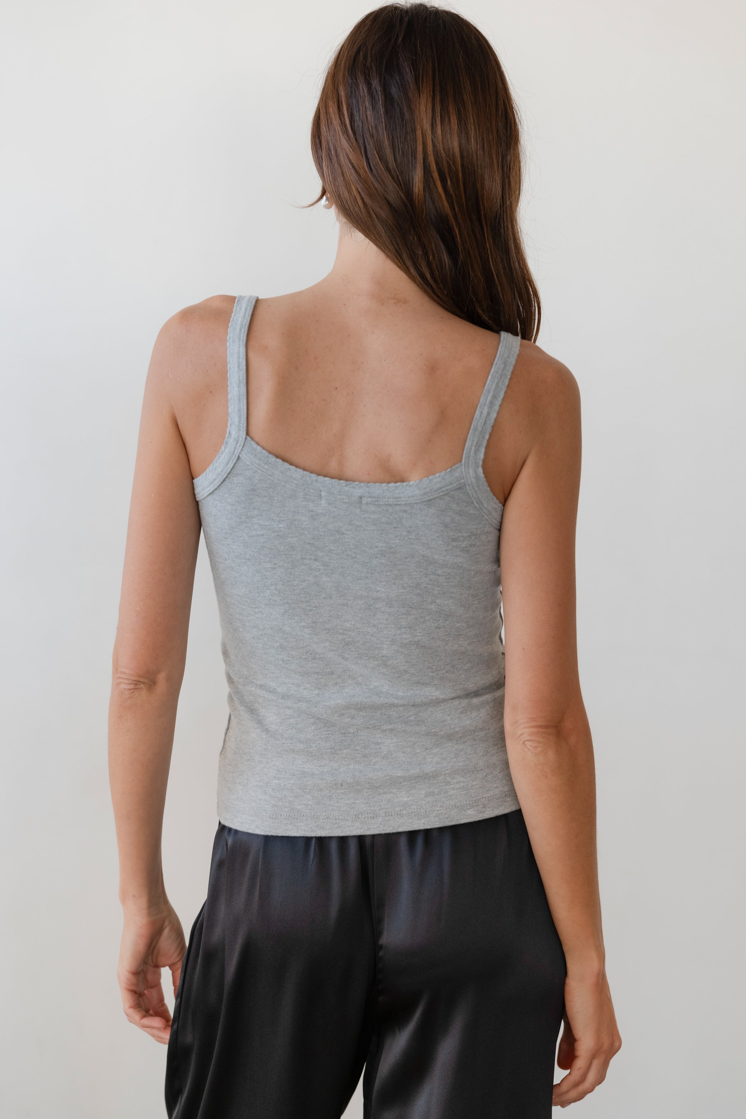The Baby Rib Scallop Tank