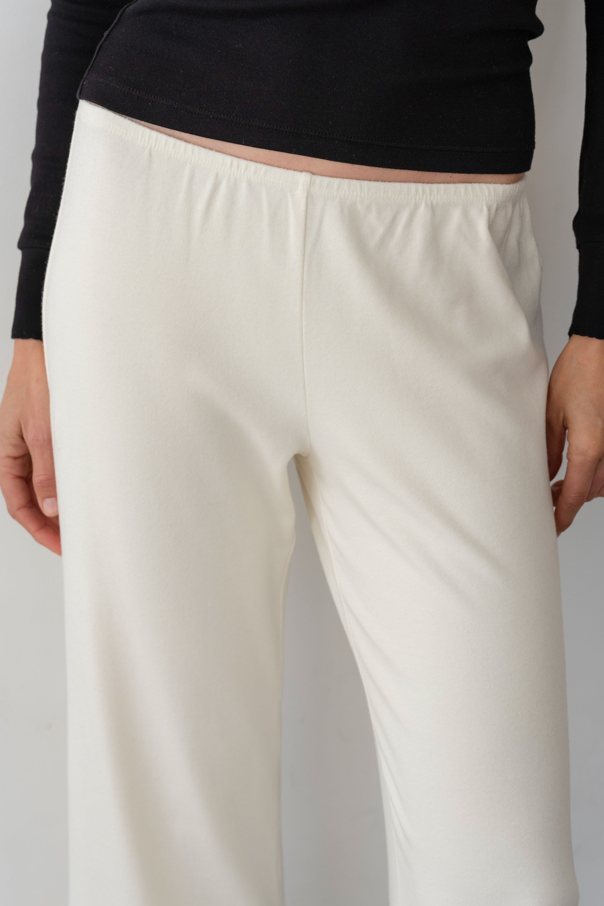 The Baby Rib Scallop Pant