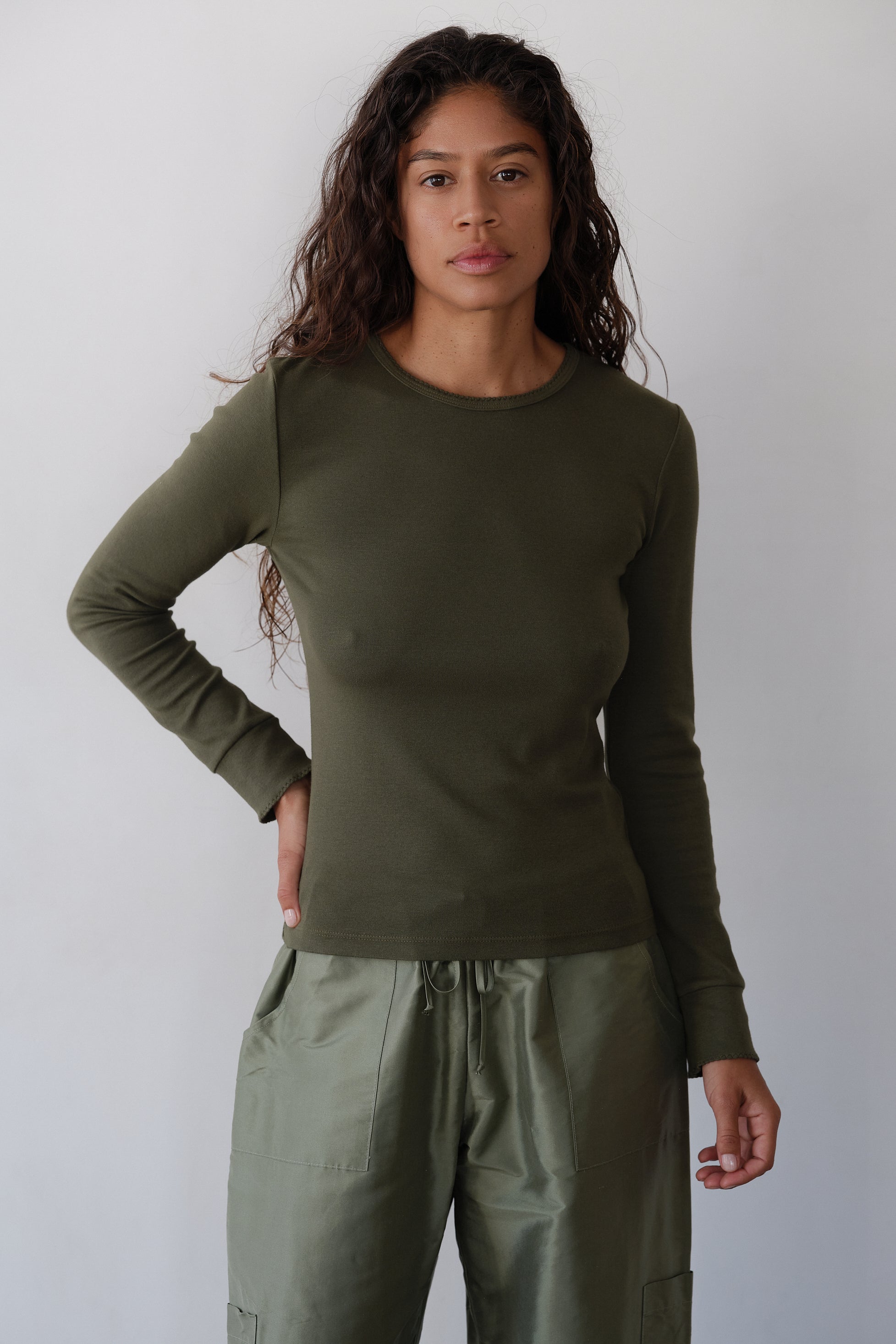 The Baby Rib Scallop Long Sleeve