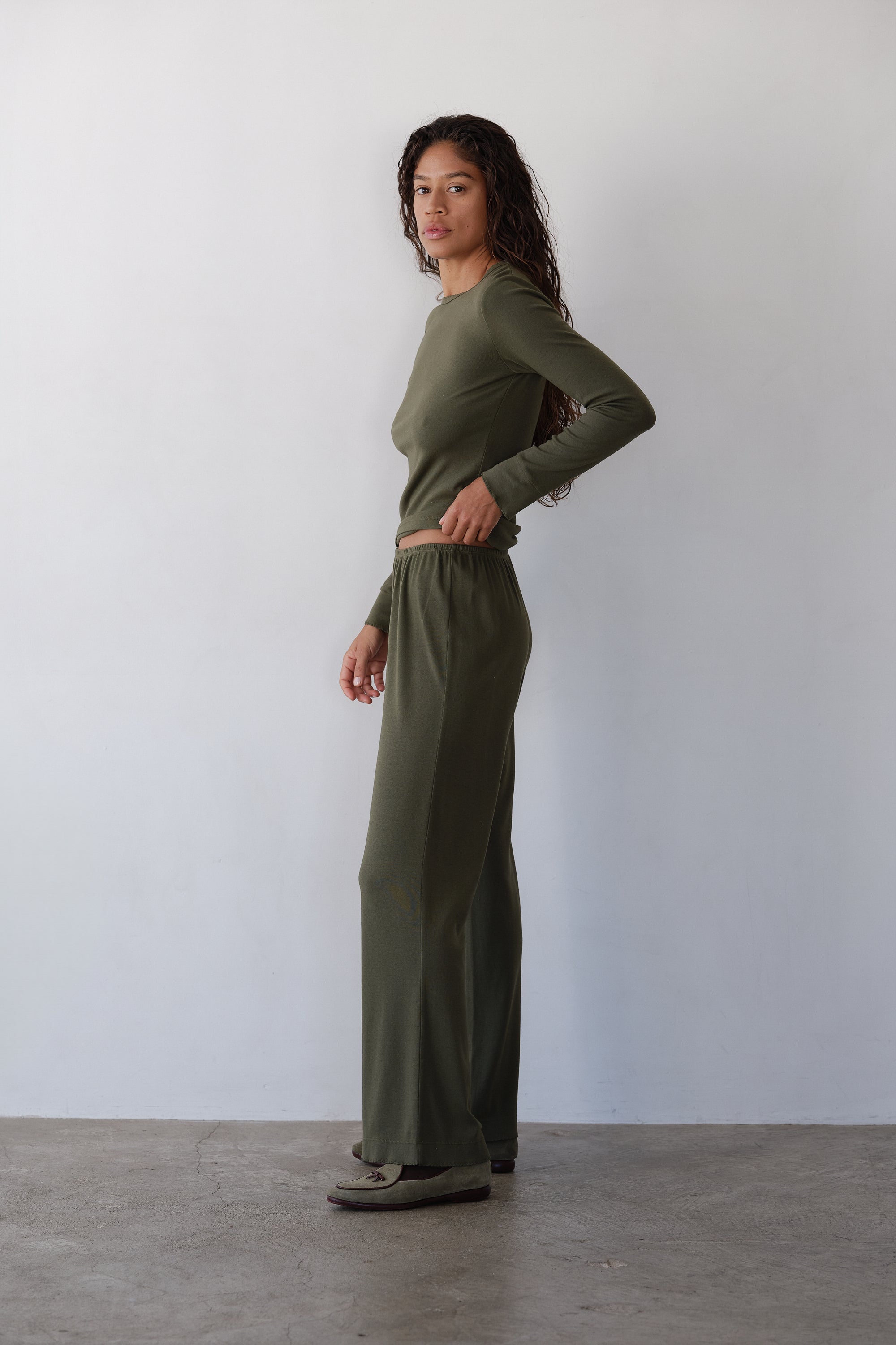 The Baby Rib Scallop Pant