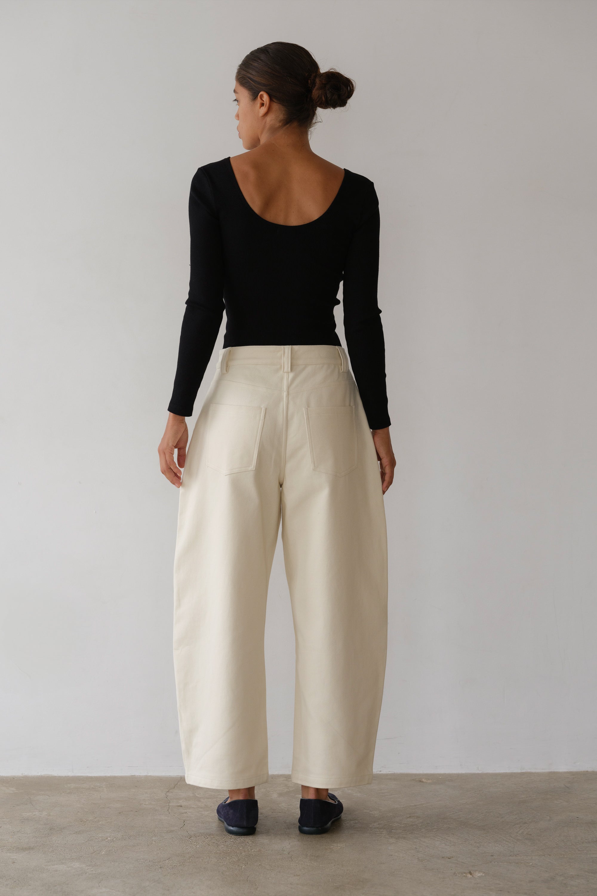 The Chino Barrel Pant
