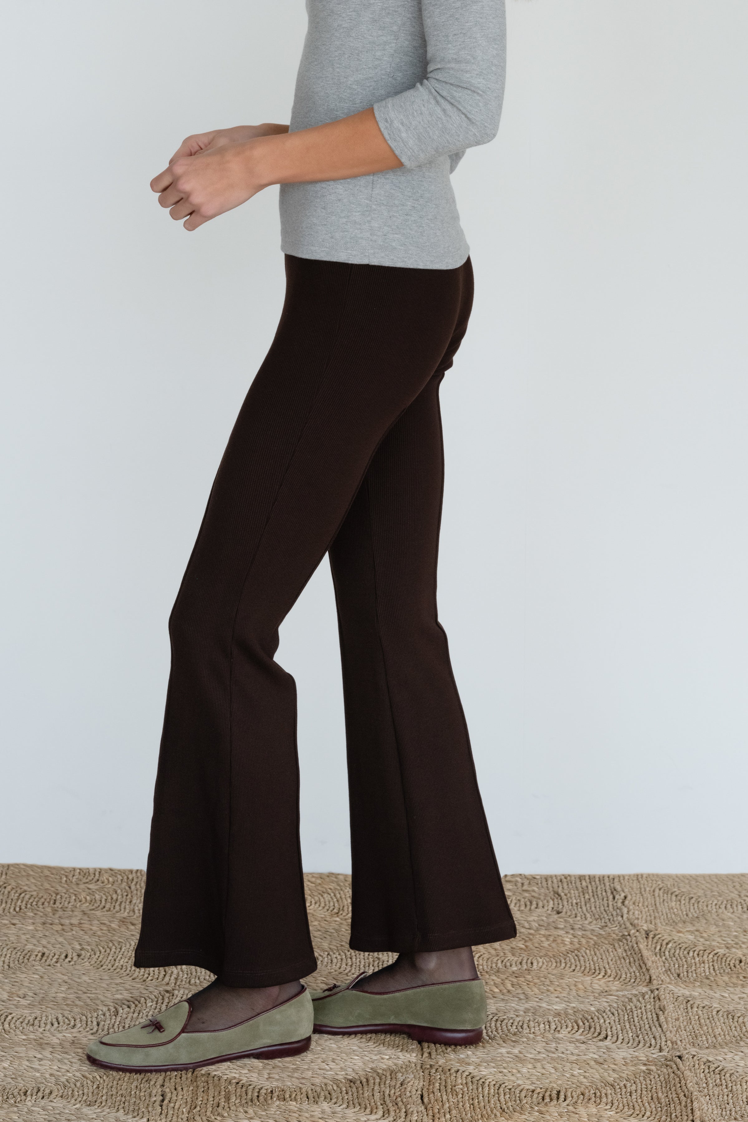 The Tall Rib Kick Flare