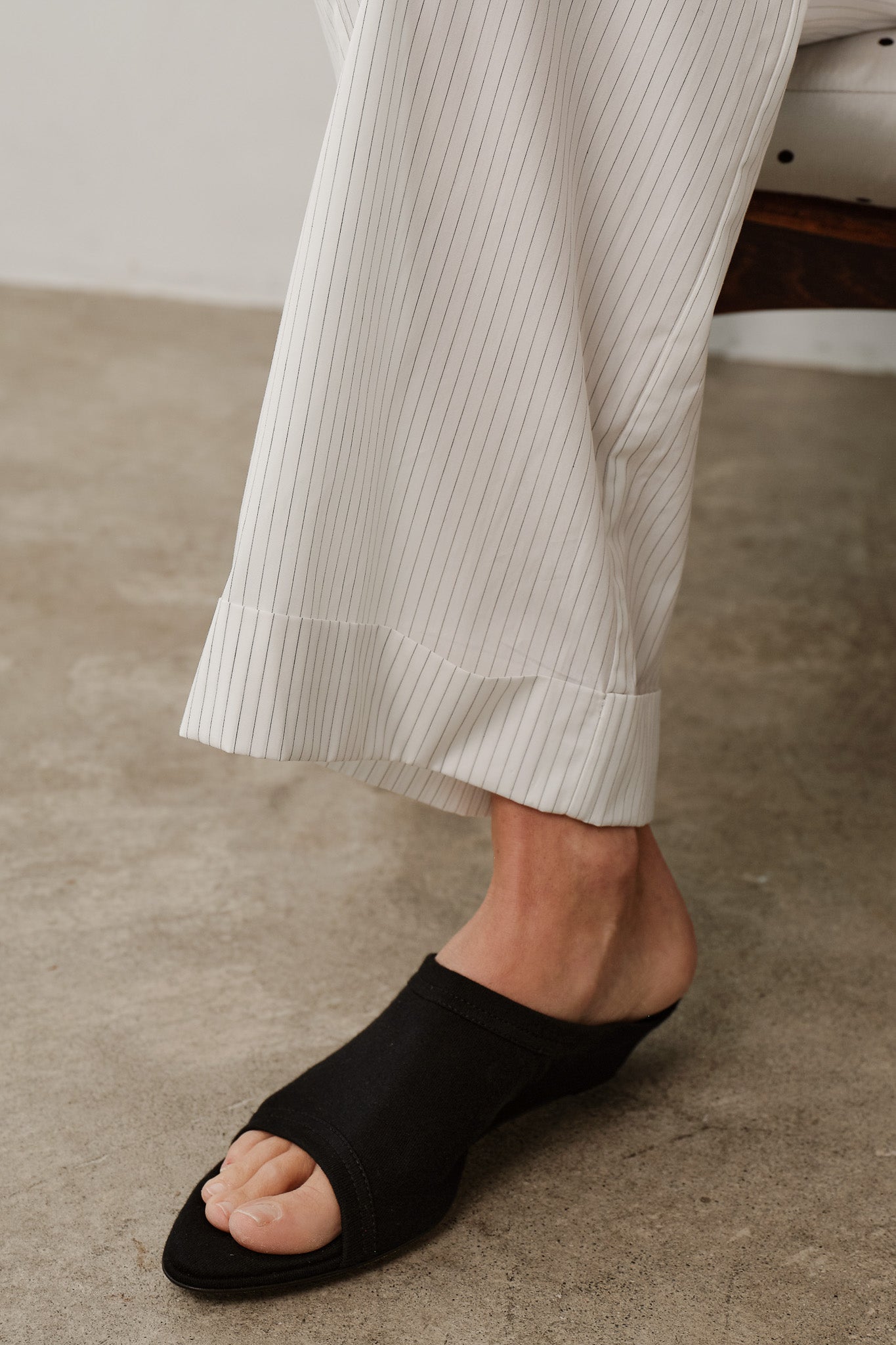 The Pop Pinstripe Simple Pant