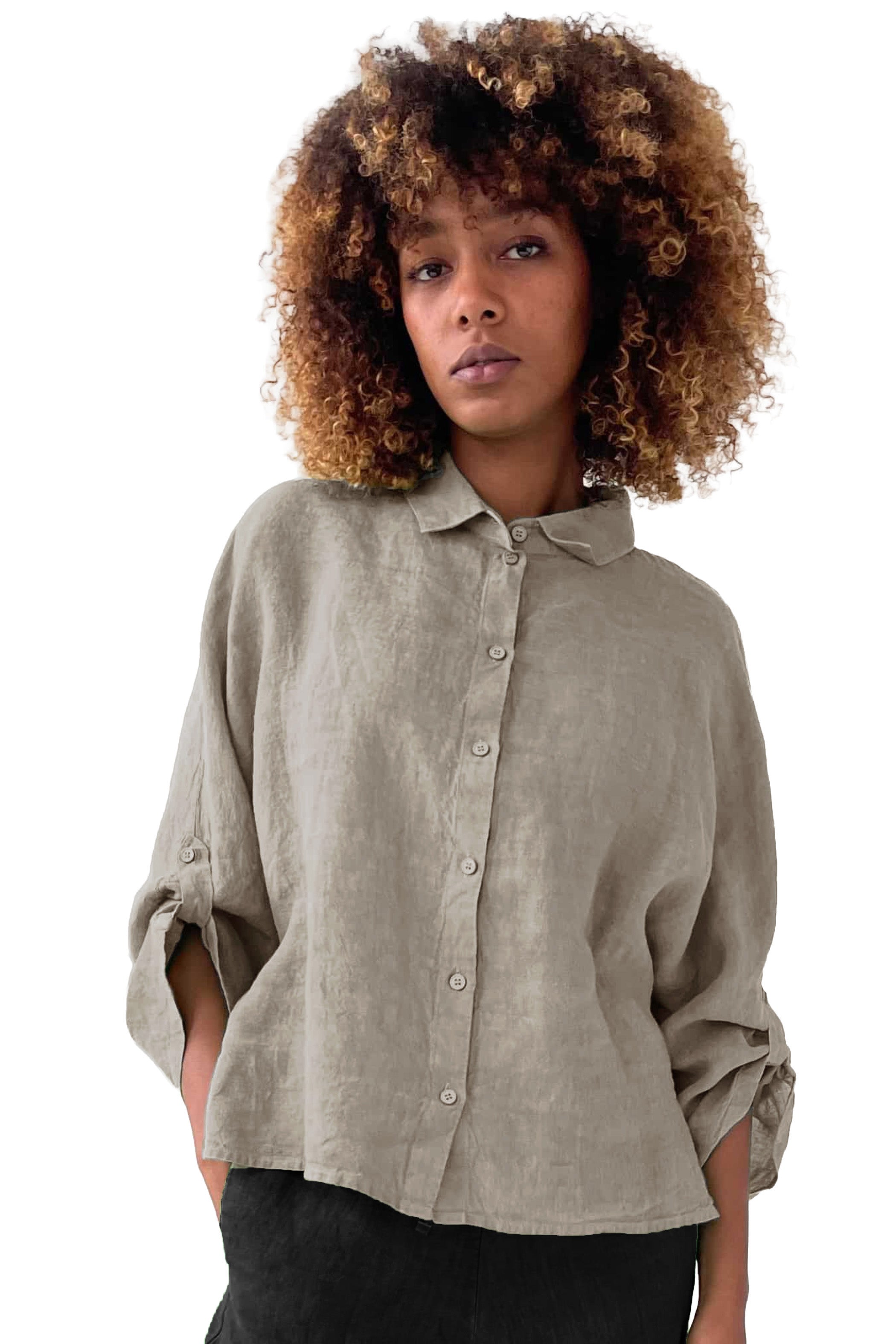 ELEMENTE CLEMENTE Dolman Sleeve Hanky Linen Blouse in Alga