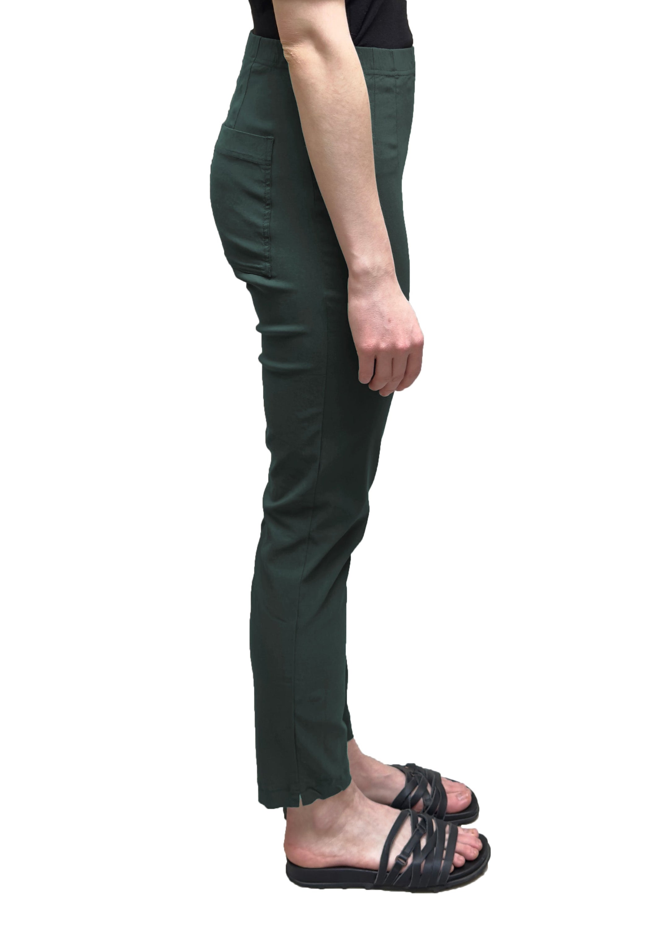 RUNDHOLZ BLACK LABEL Slim Technical Pant in Grass