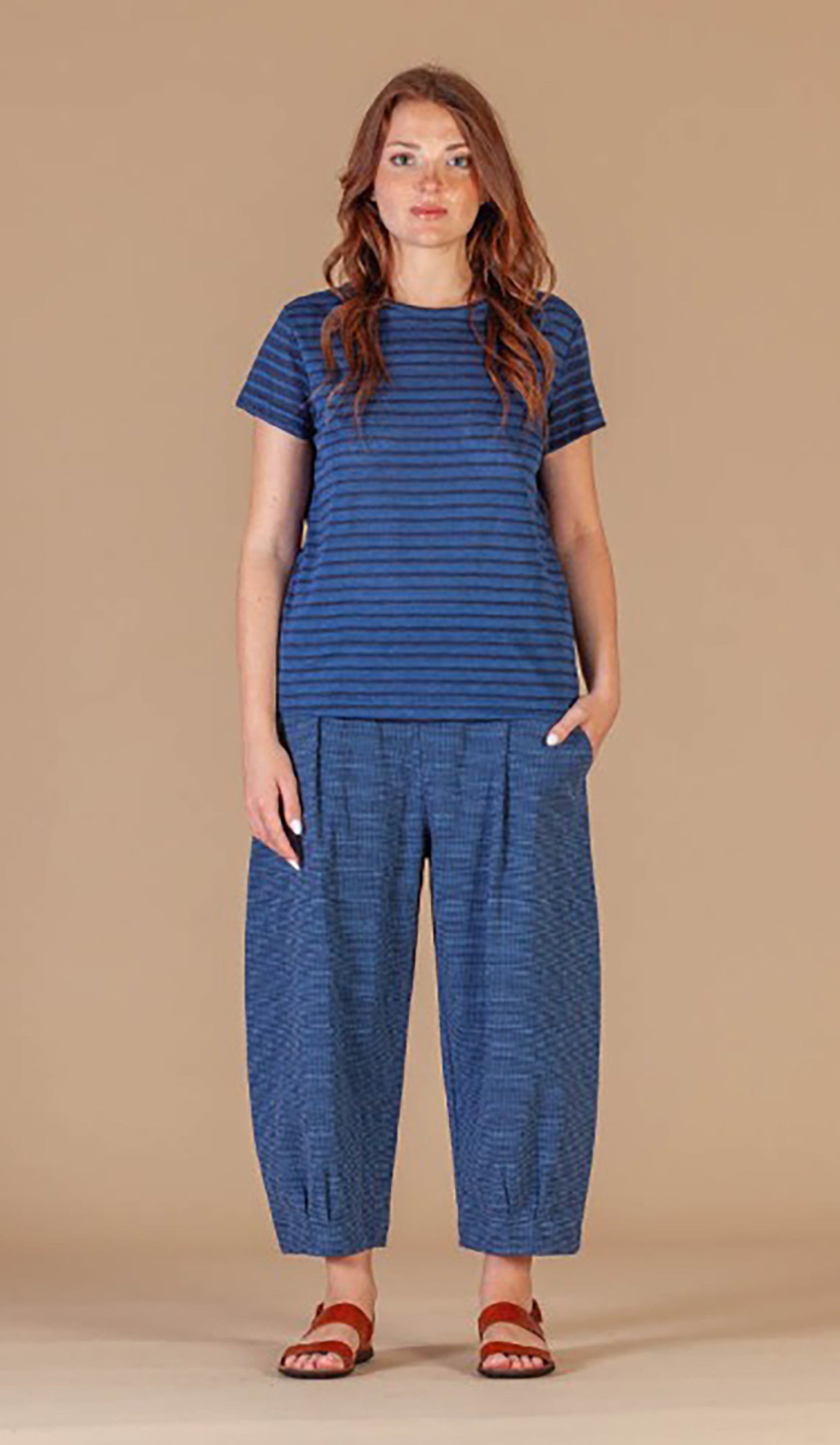MAMA B Linen-Blend Straight-Cut Top in Blue Double Stripes