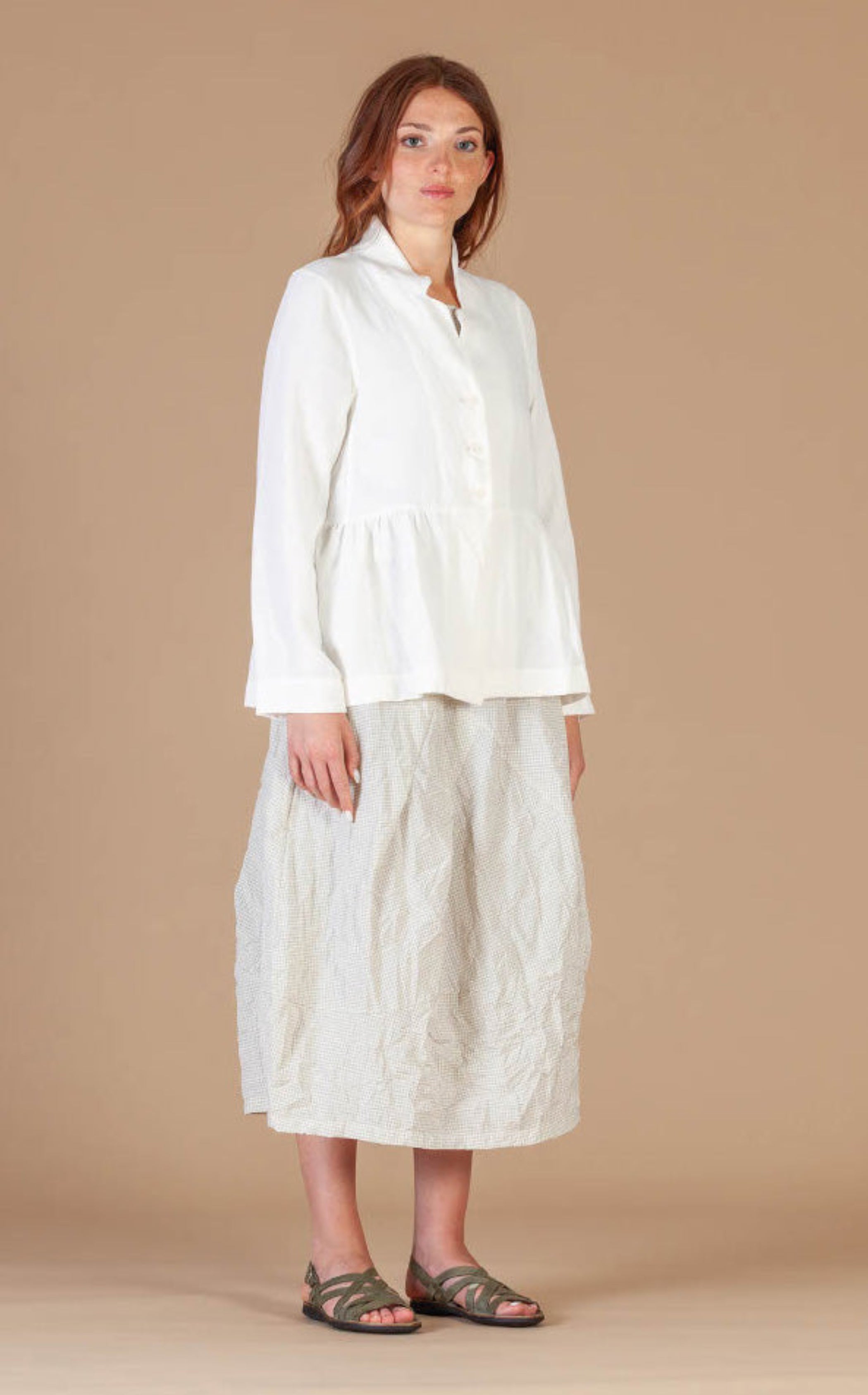 MAMA B Seamed Crinkled Skirt In Limestone Check