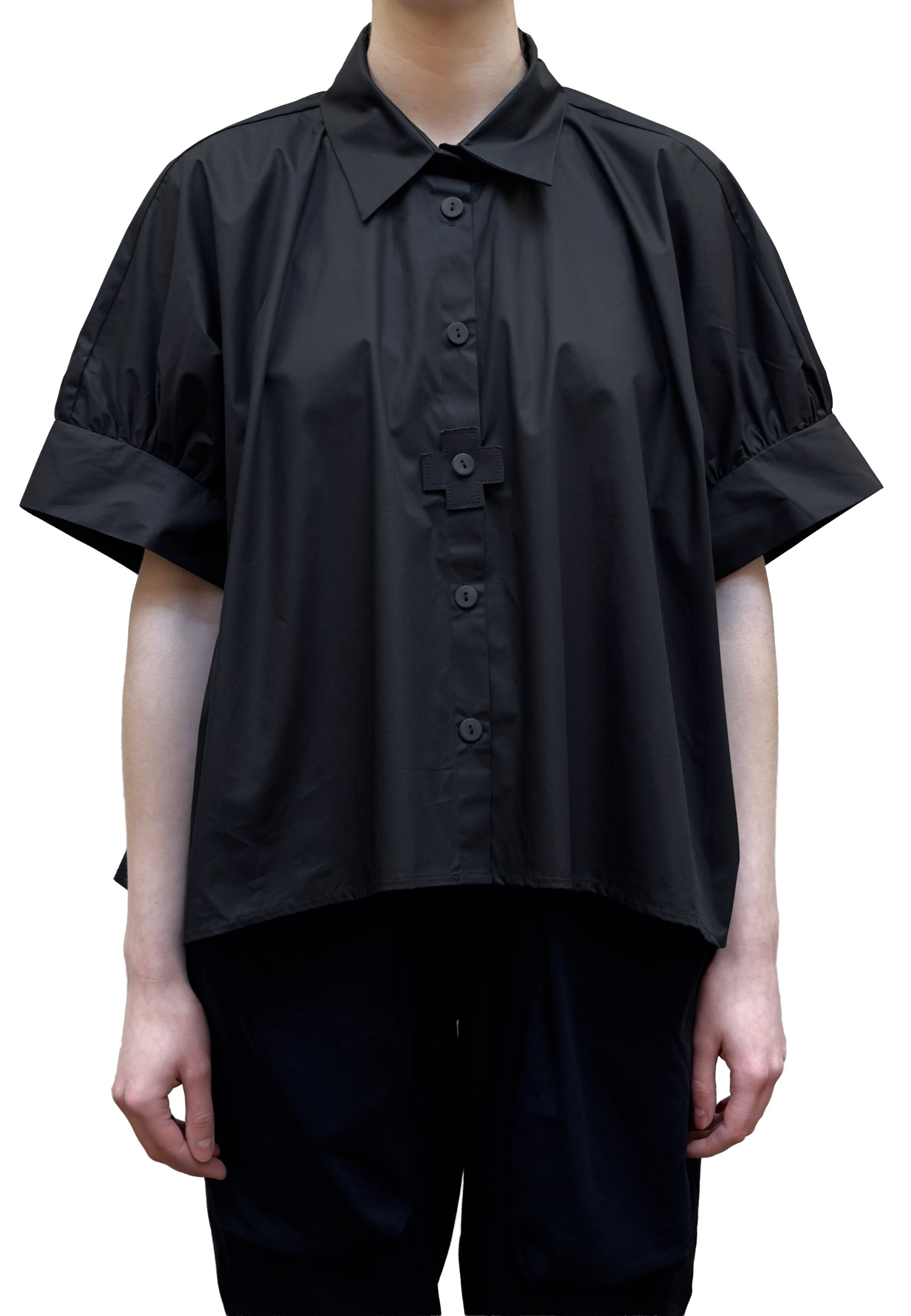 PLU Cropped Structured Button Down Blouse in Black