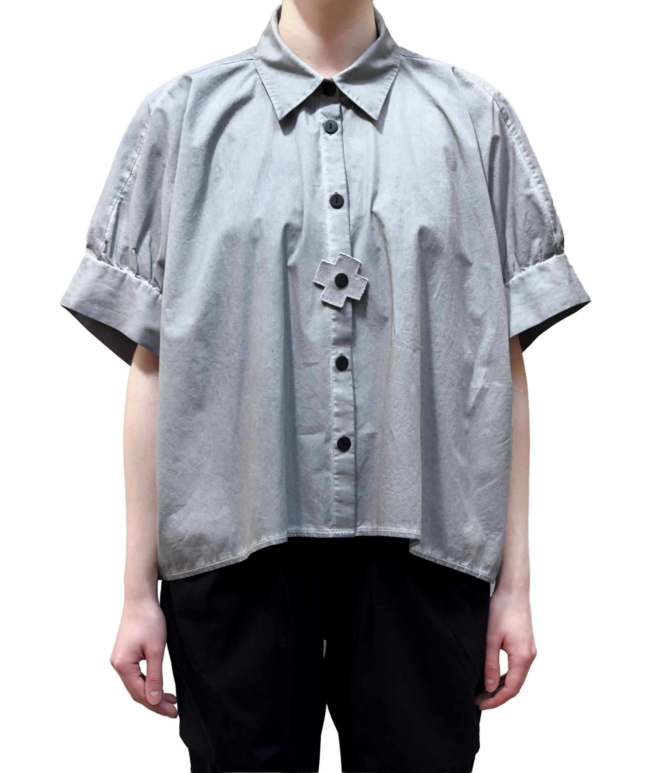 PLU Cropped Structured Button Down Blouse in Cement