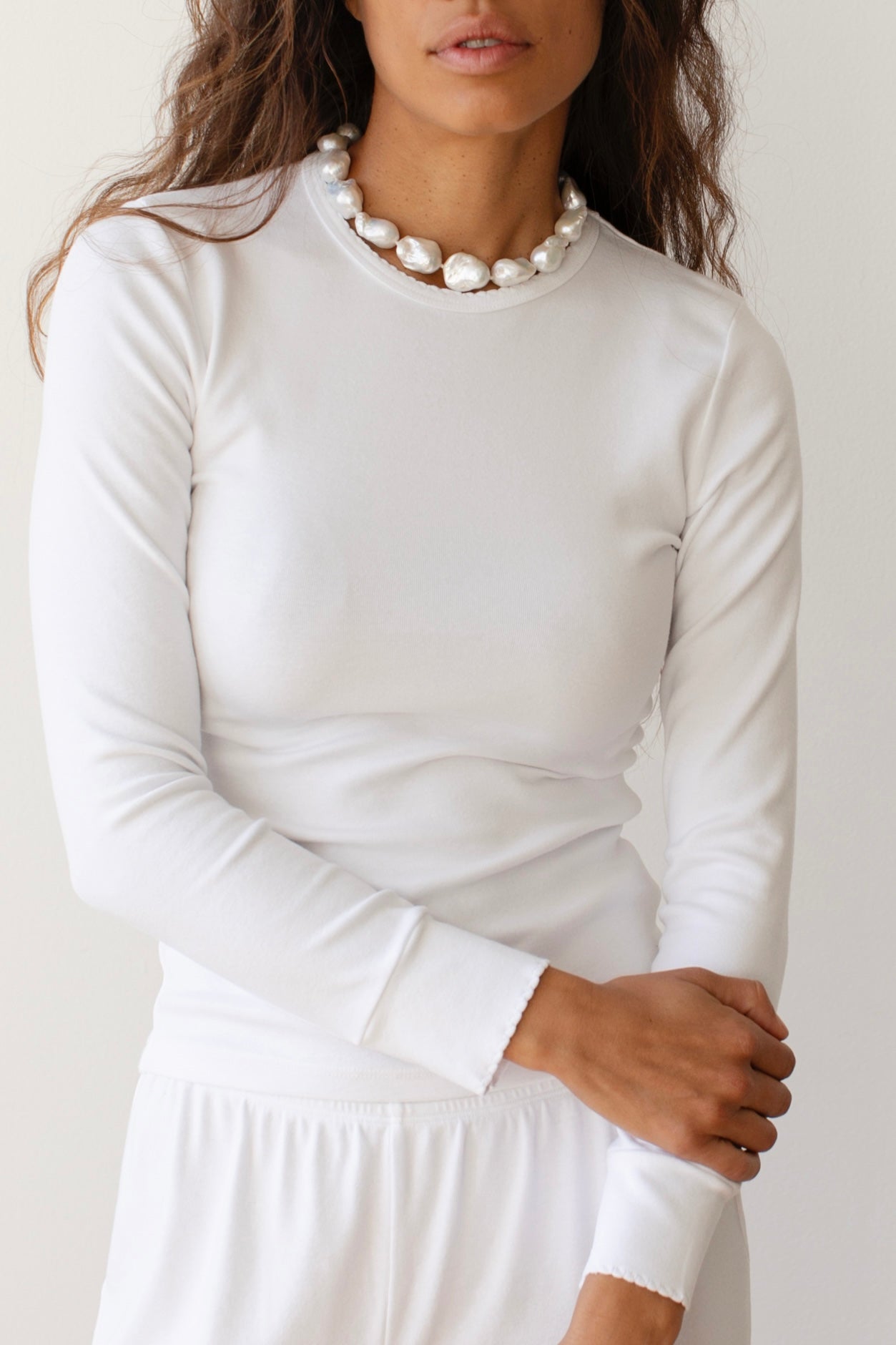 The Baby Rib Scallop Long Sleeve