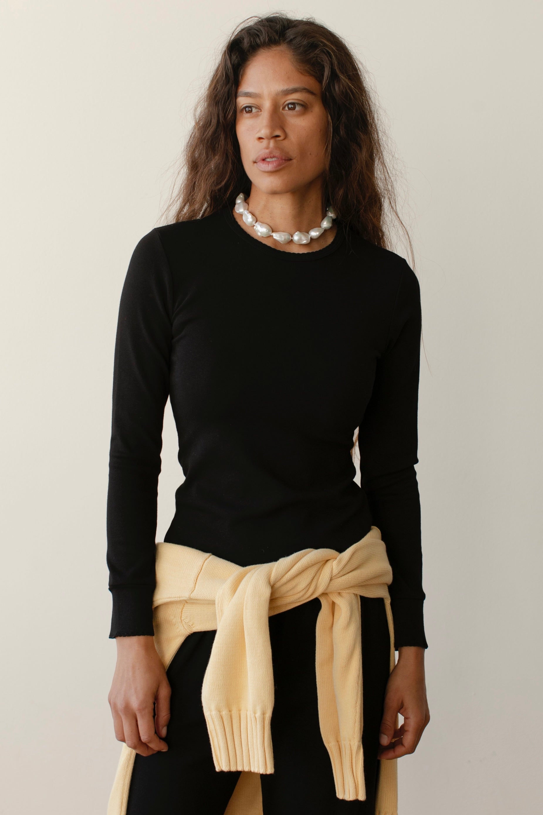 The Baby Rib Scallop Long Sleeve