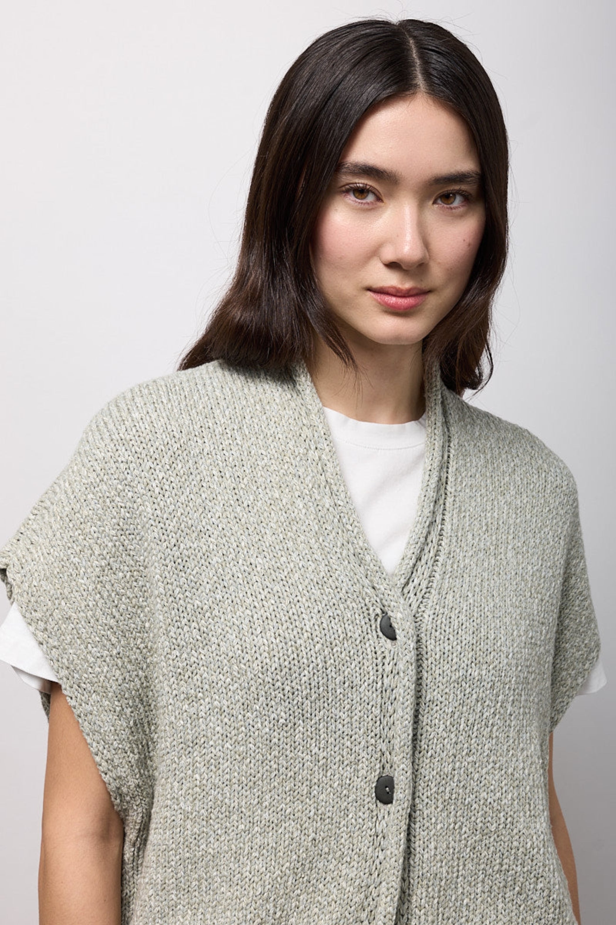 NEIRAMI Two-Button Knit Vest In Soft Green Mix