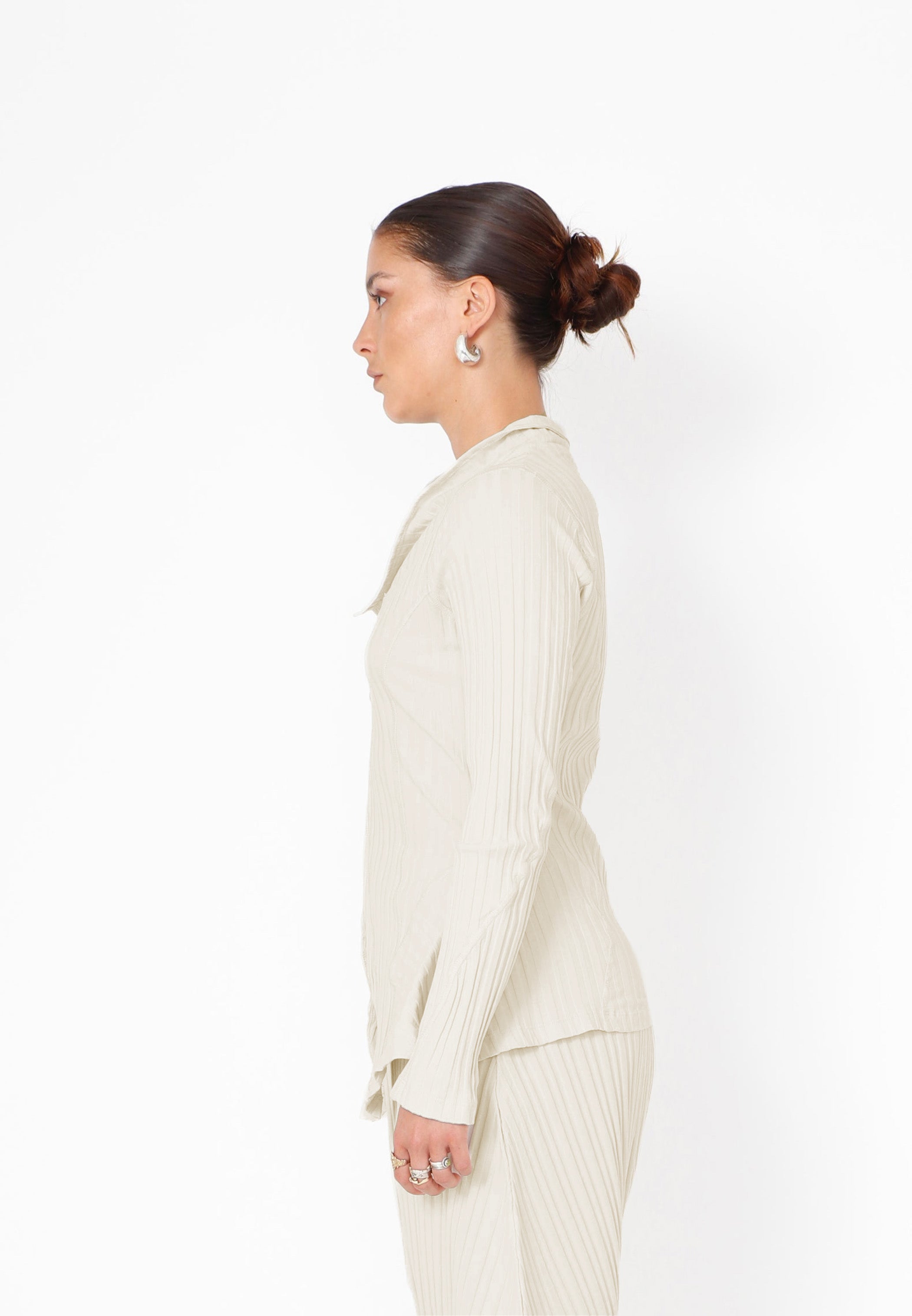 Sort Aarhus Fitted Ribbed Cardigan in Greige