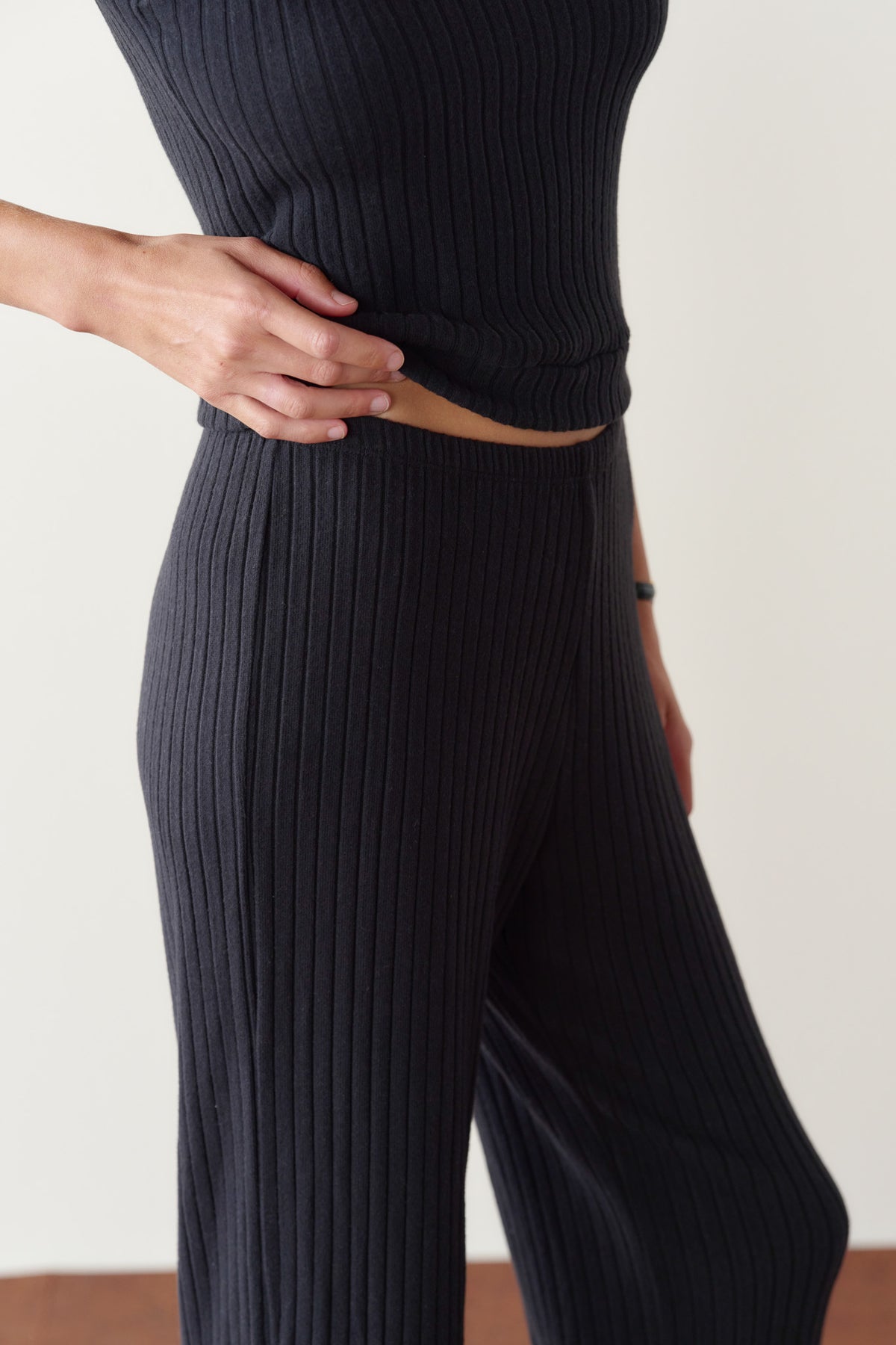 The Sweater Rib Simple Pant