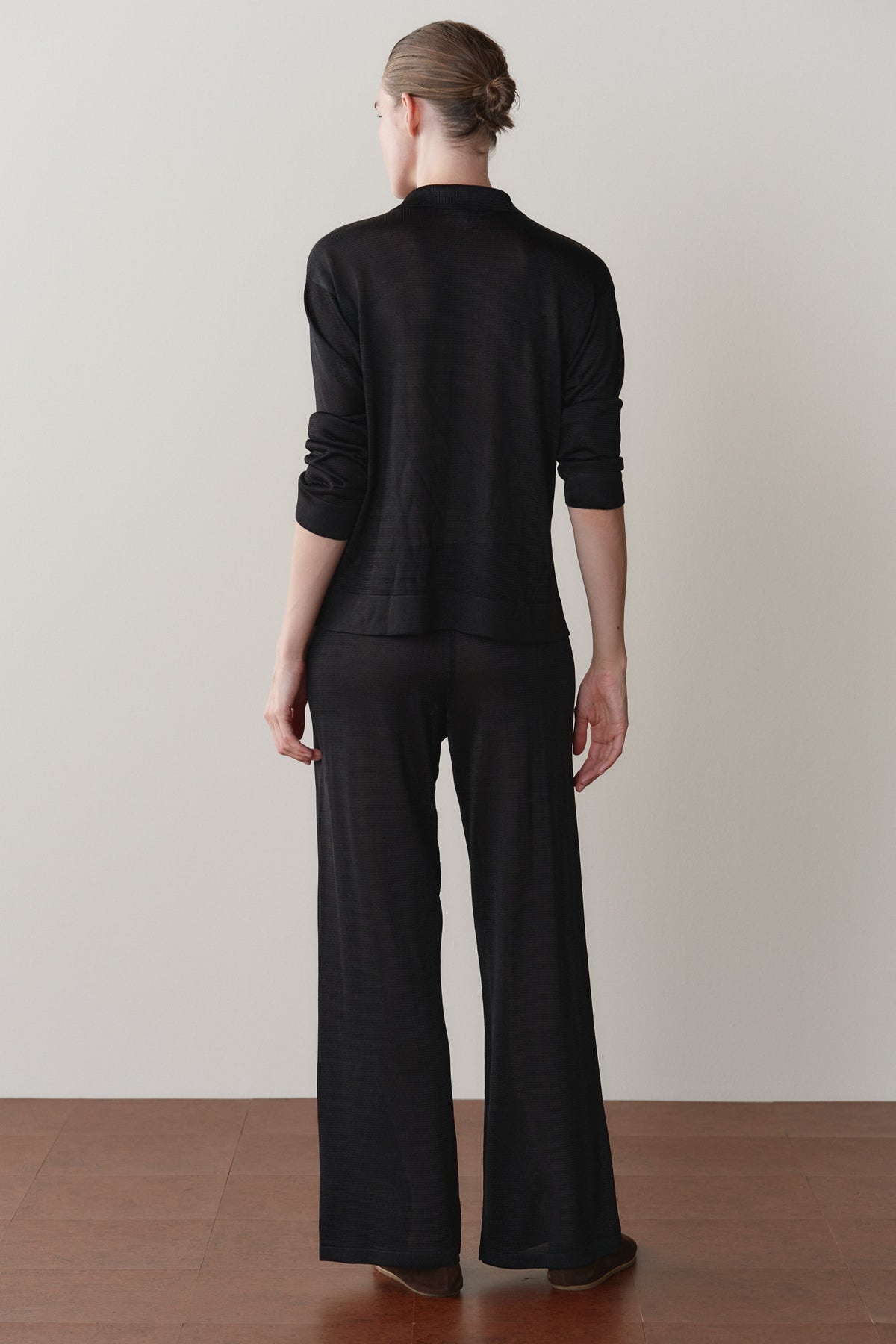 The Slinky Simple Pant
