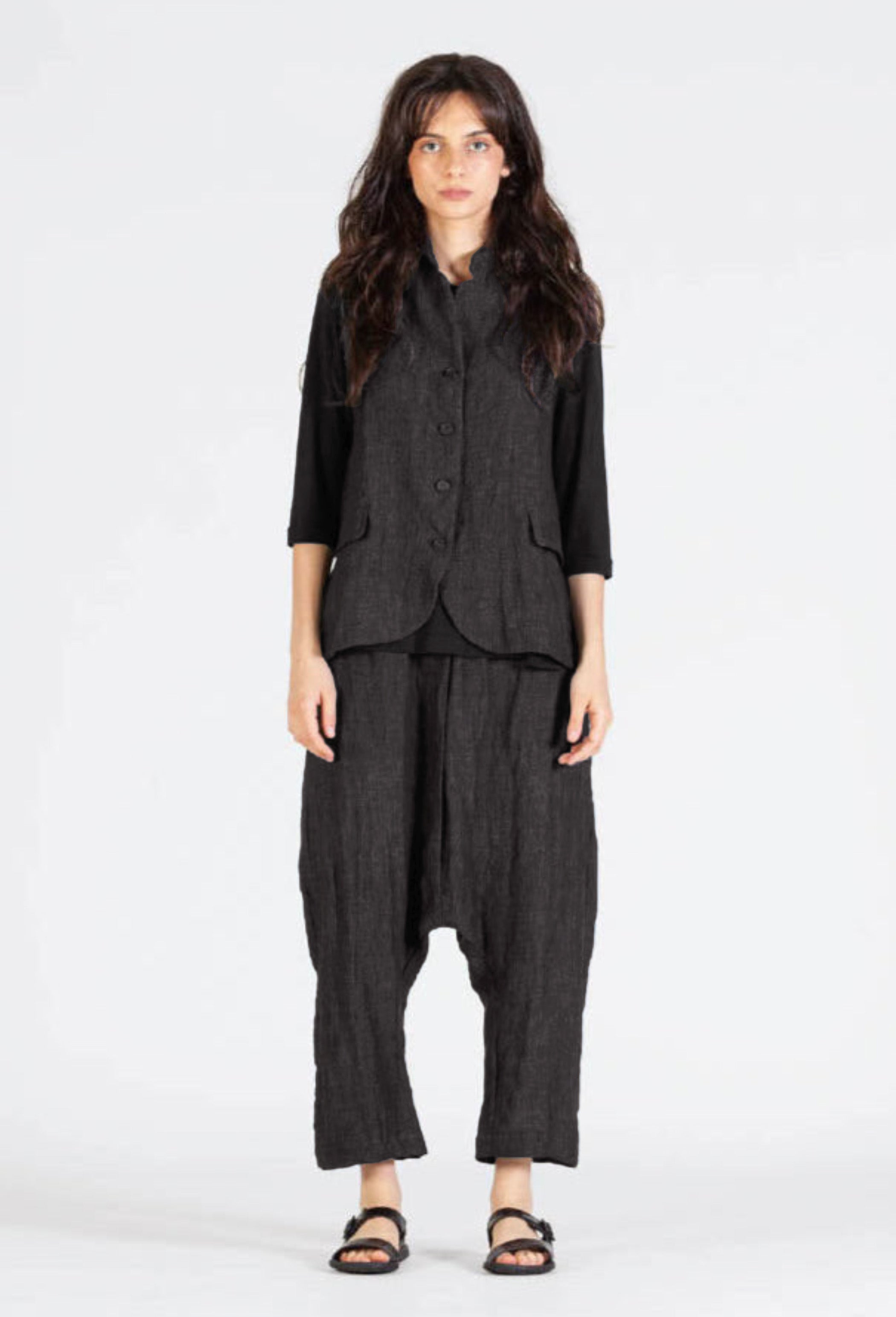 MAMA B Crinkled Linen Low Rise Pant in Anthracite
