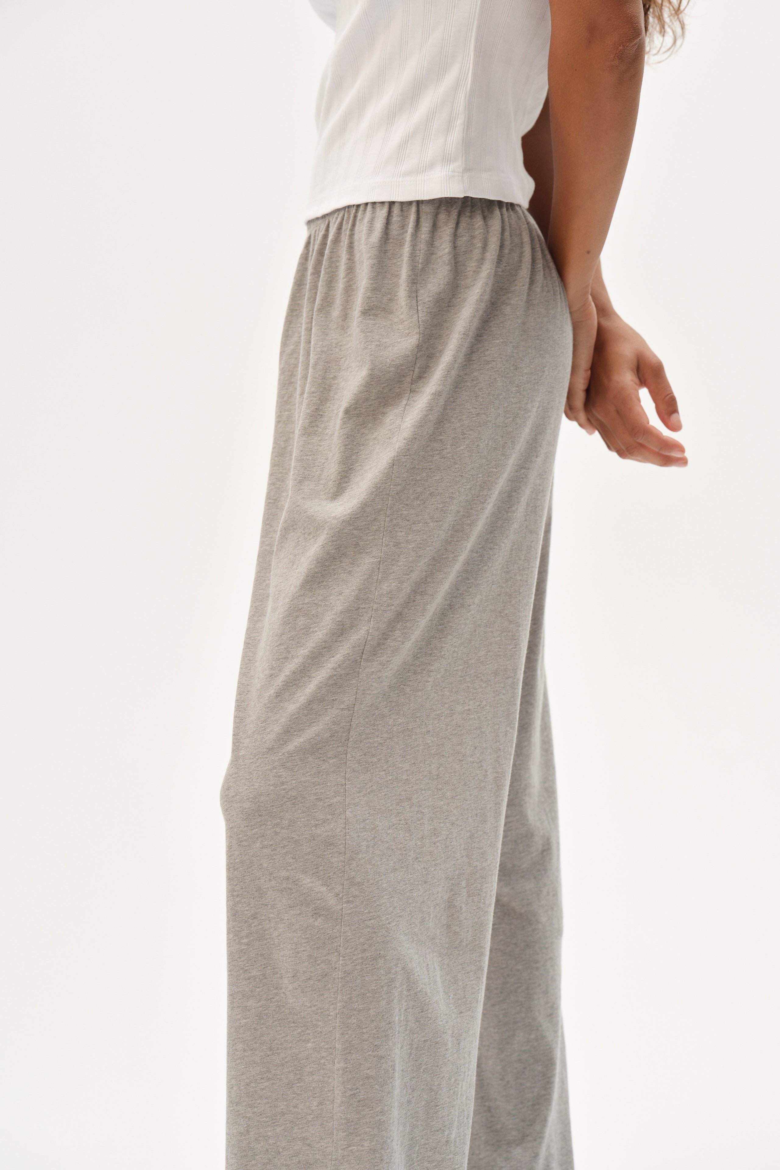 The Jersey Simple Crop Pant
