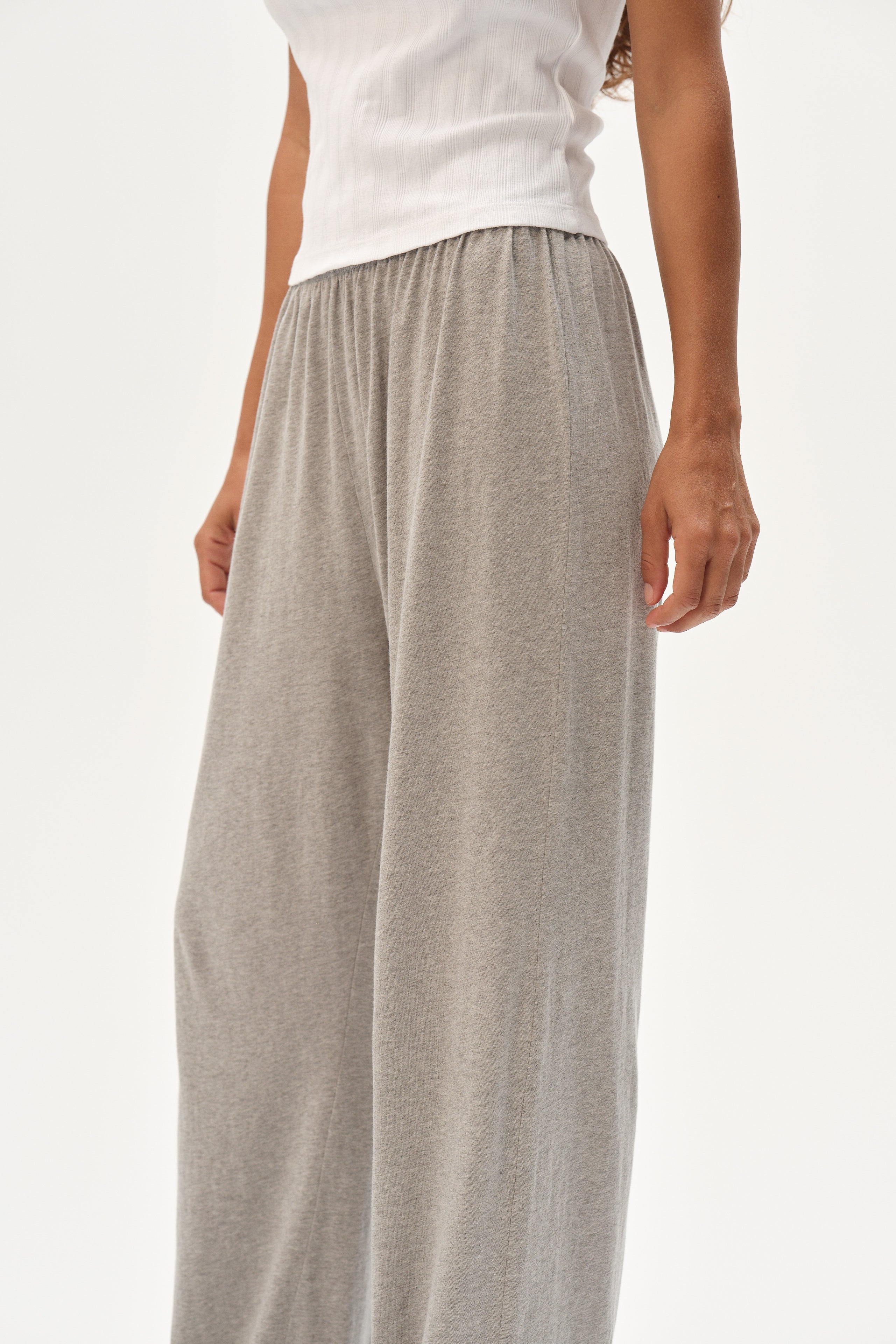 The Jersey Simple Crop Pant