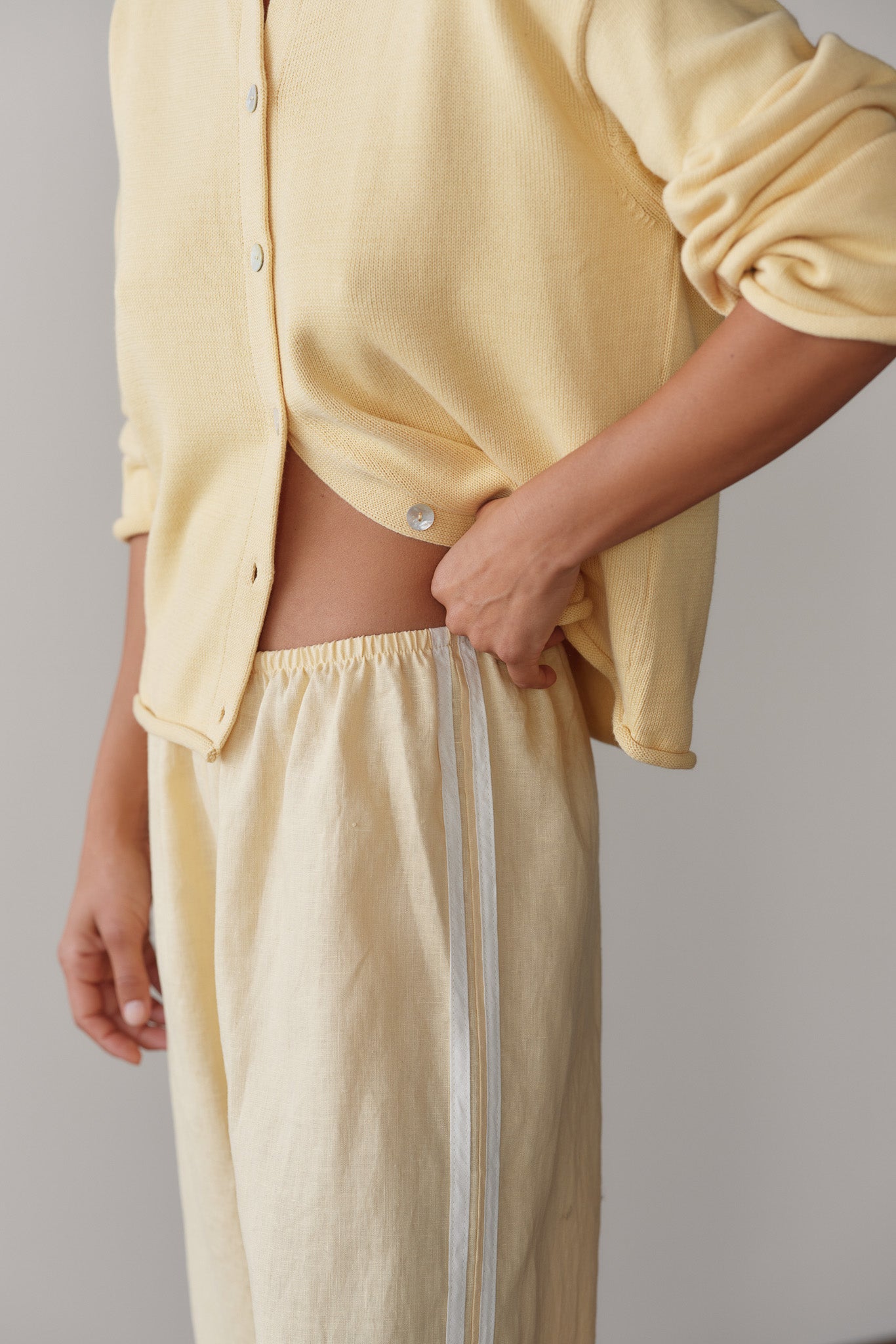 The Linen Crop Stripe Pant