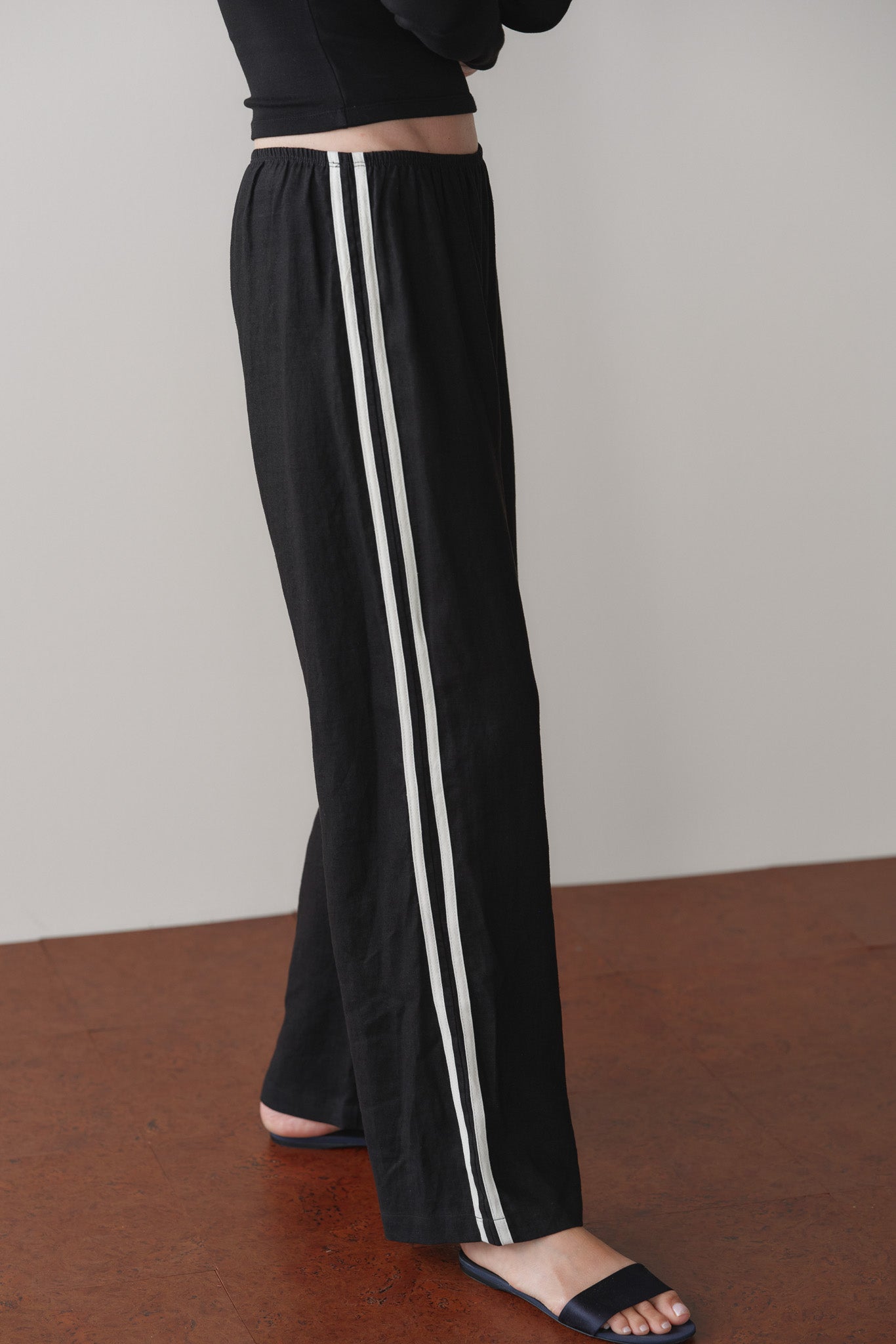 The Linen Crop Stripe Pant