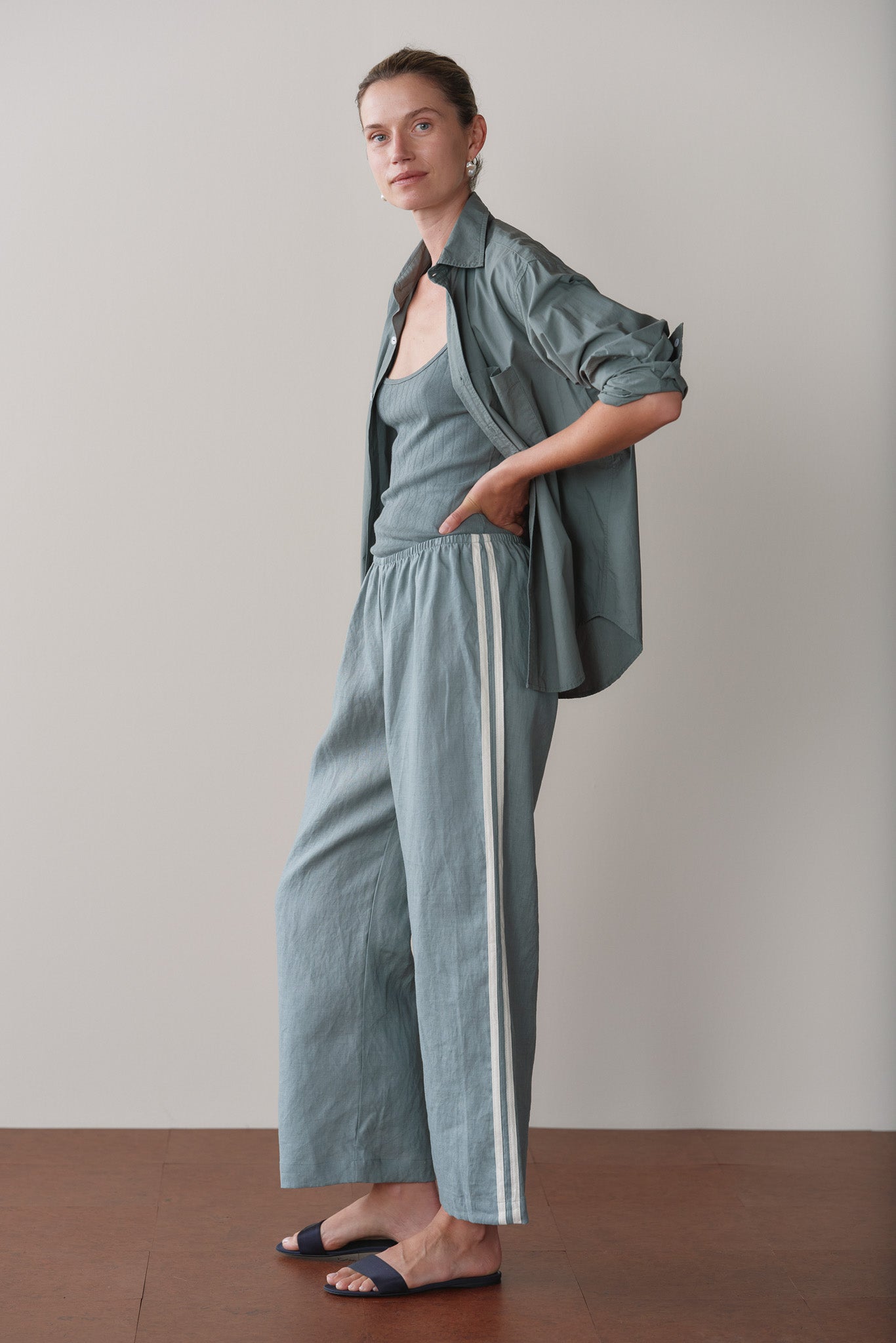 The Linen Crop Stripe Pant