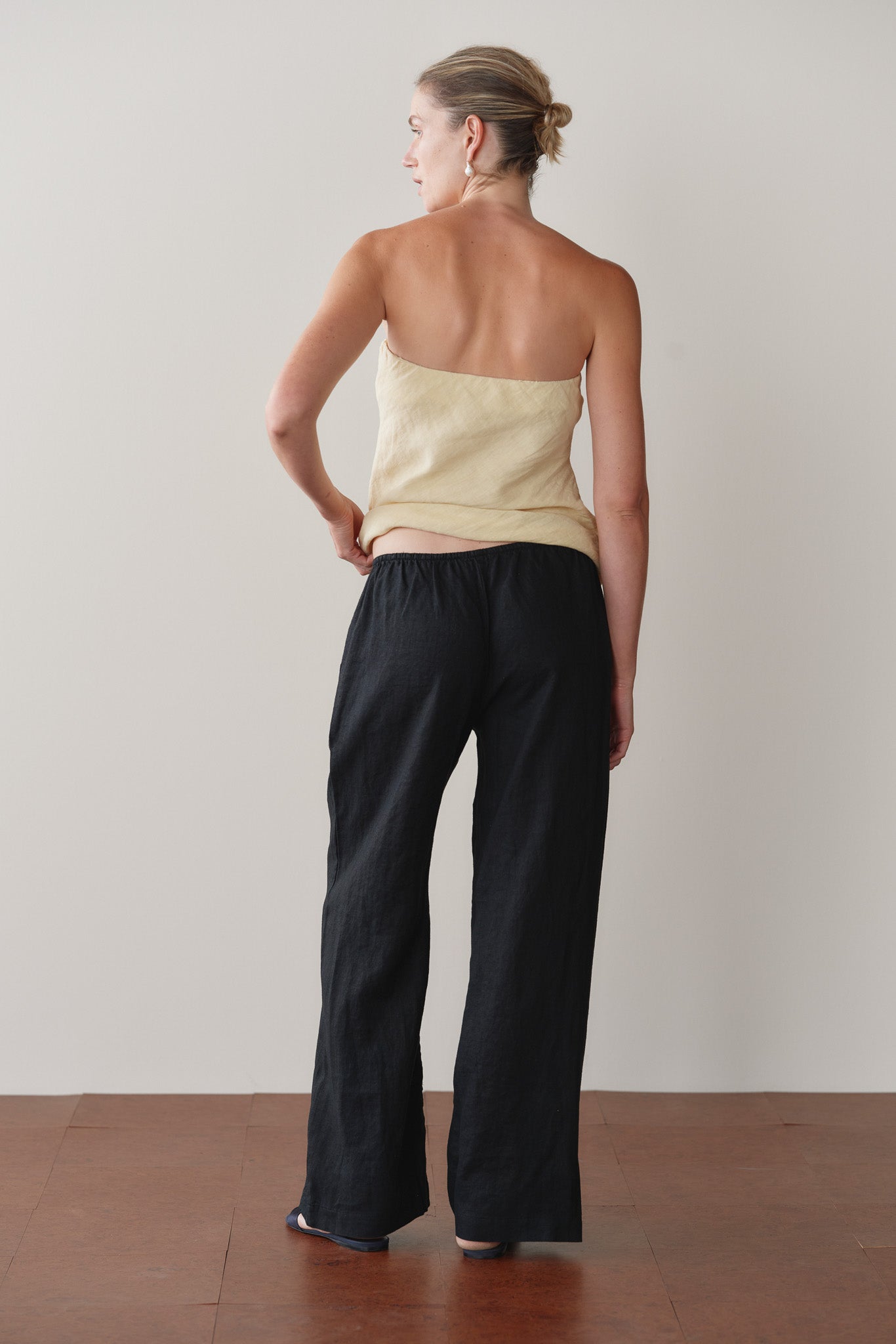 The Linen Drawstring Pant