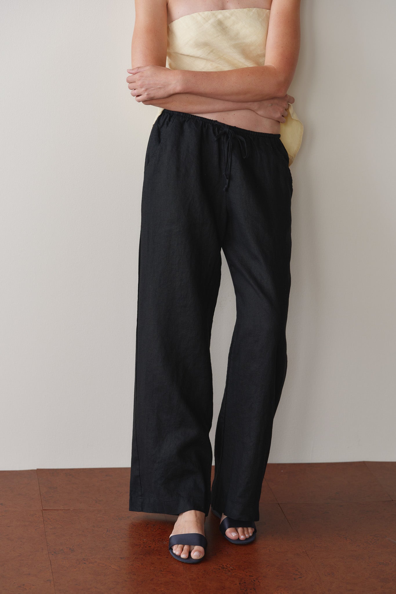 The Linen Drawstring Pant