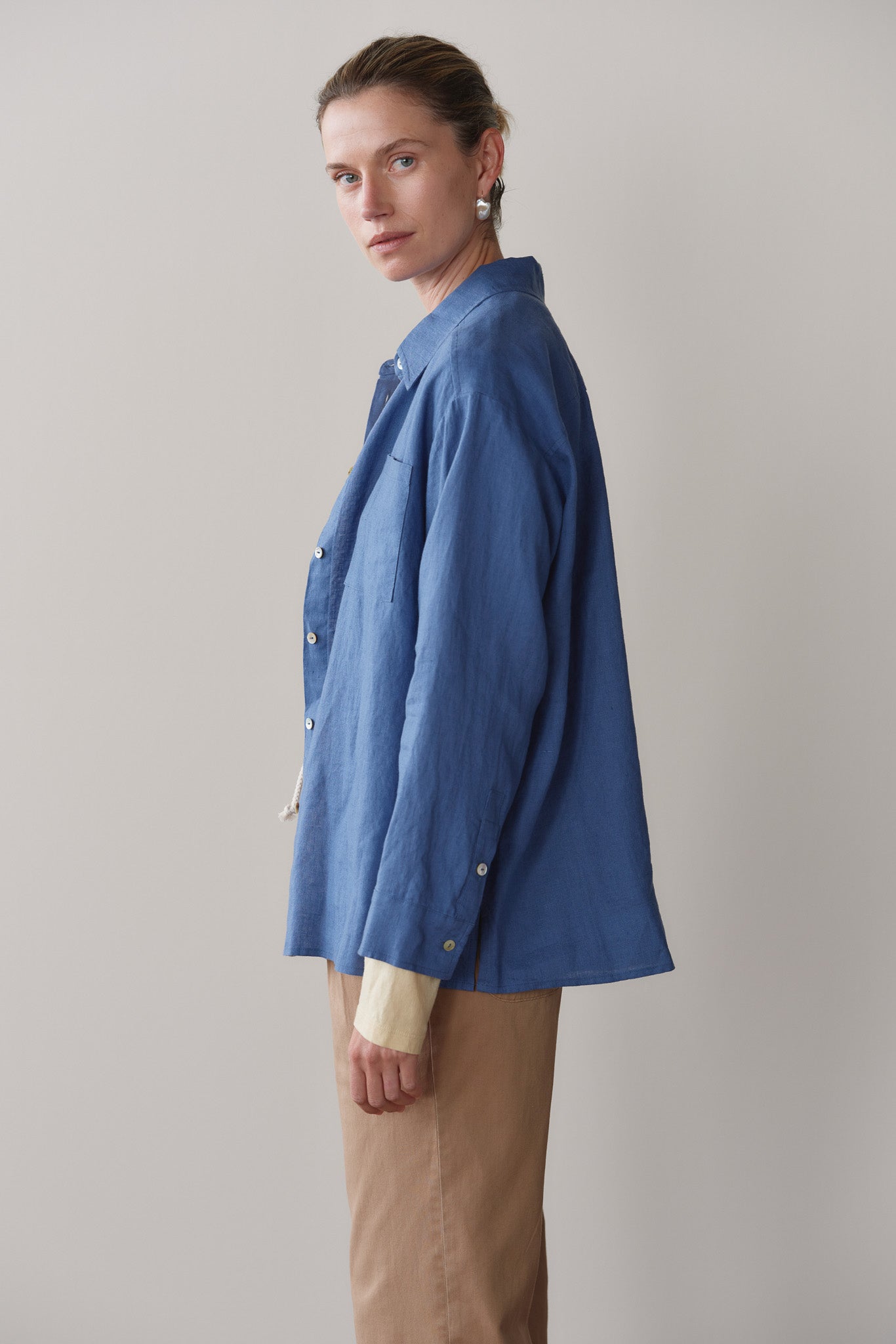 The Linen Relaxed Shirt