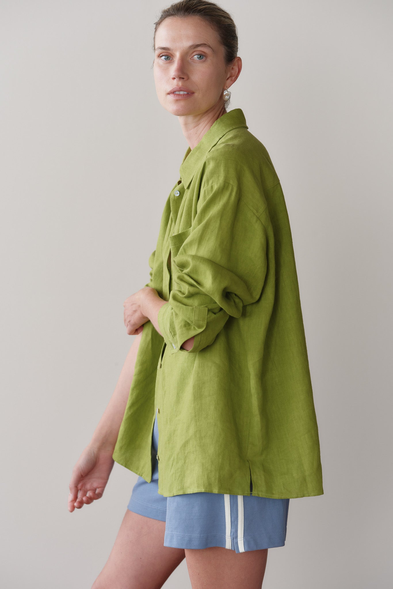 The Linen Relaxed Shirt