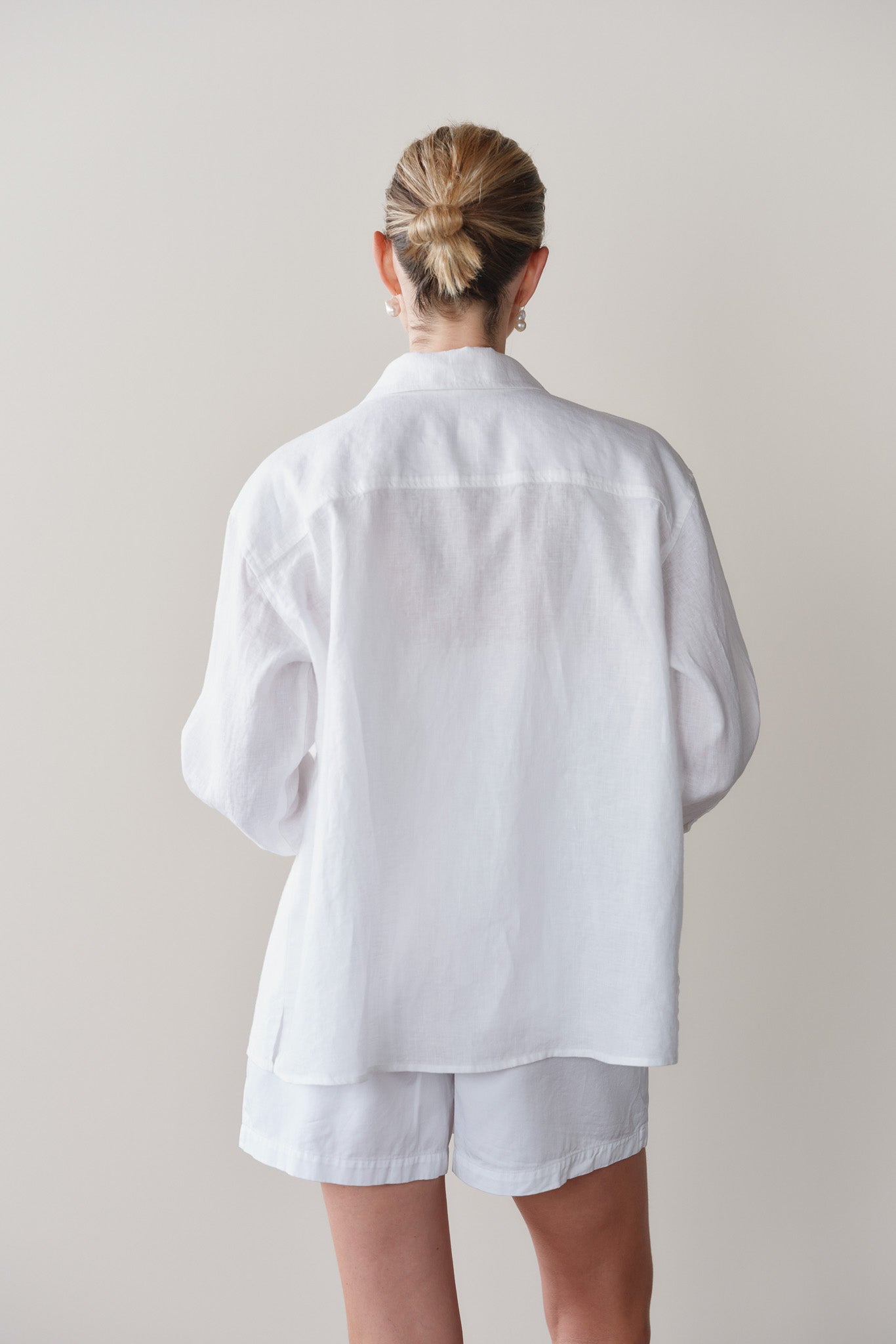 The Linen Relaxed Shirt