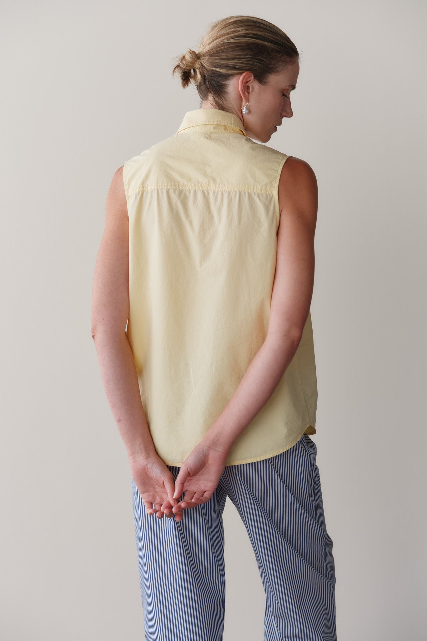 The Pop Sleeveless Shirt